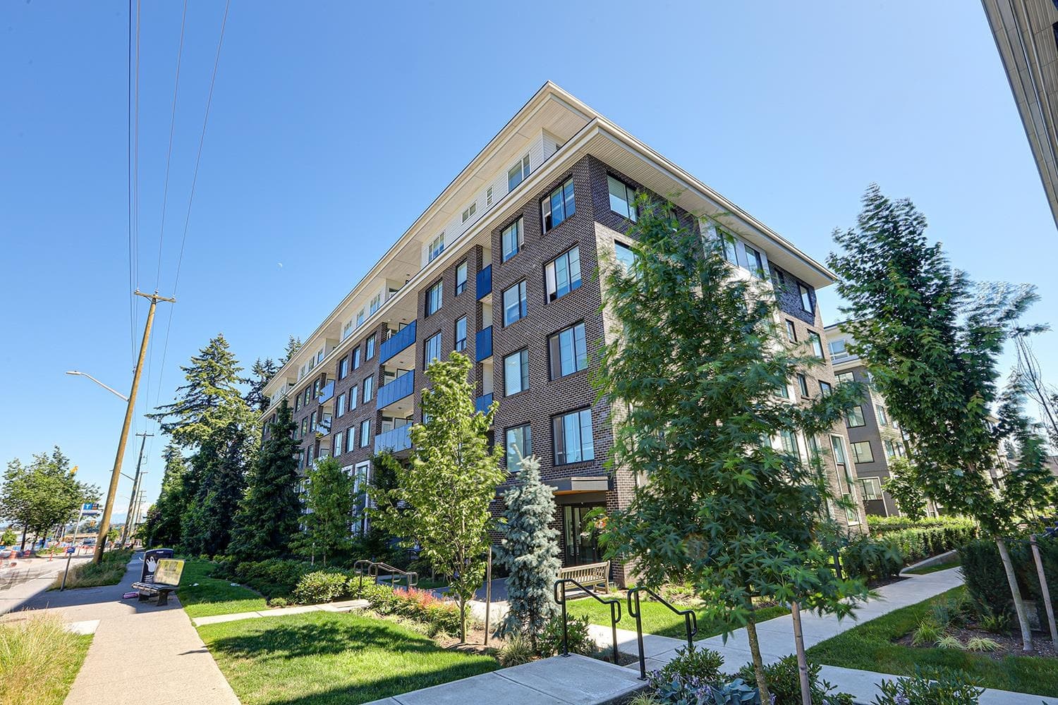 610 - 15858 Fraser Highway, Surrey, V4N 6X4 — photo 1