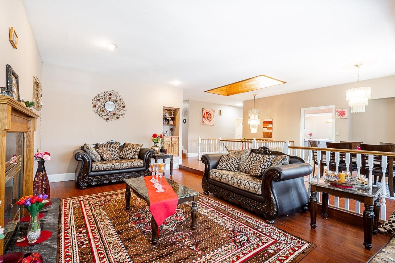 12276 75a Avenue, Surrey, V3W 9P6 — photo 5
