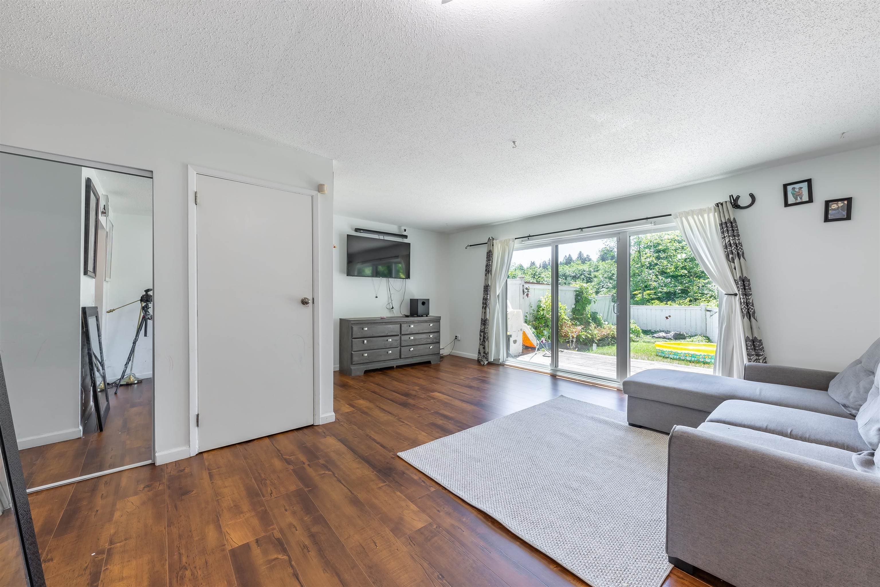 5123 203 Street, Langley, V3A 1V6 — photo 5