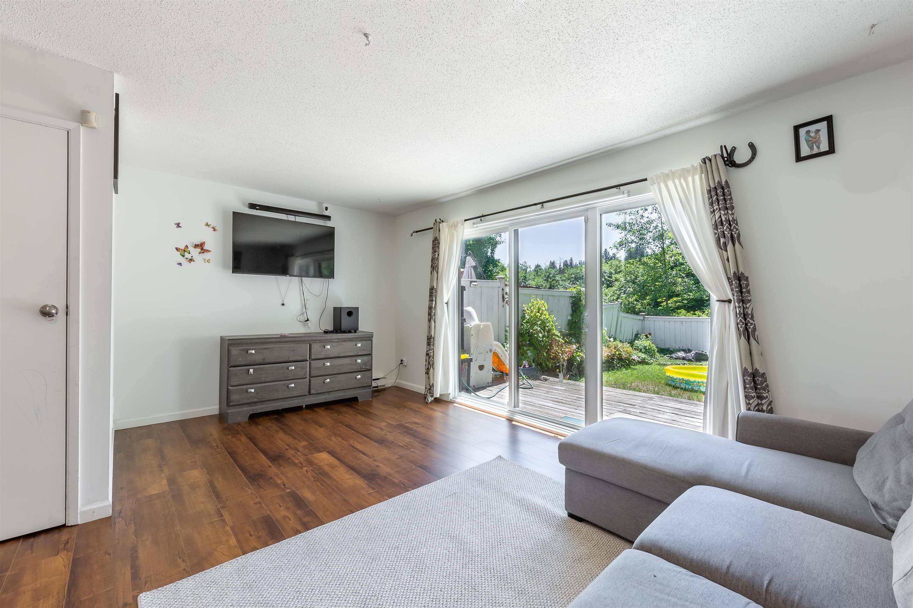 5123 203 Street, Langley, V3A 1V6 — photo 4