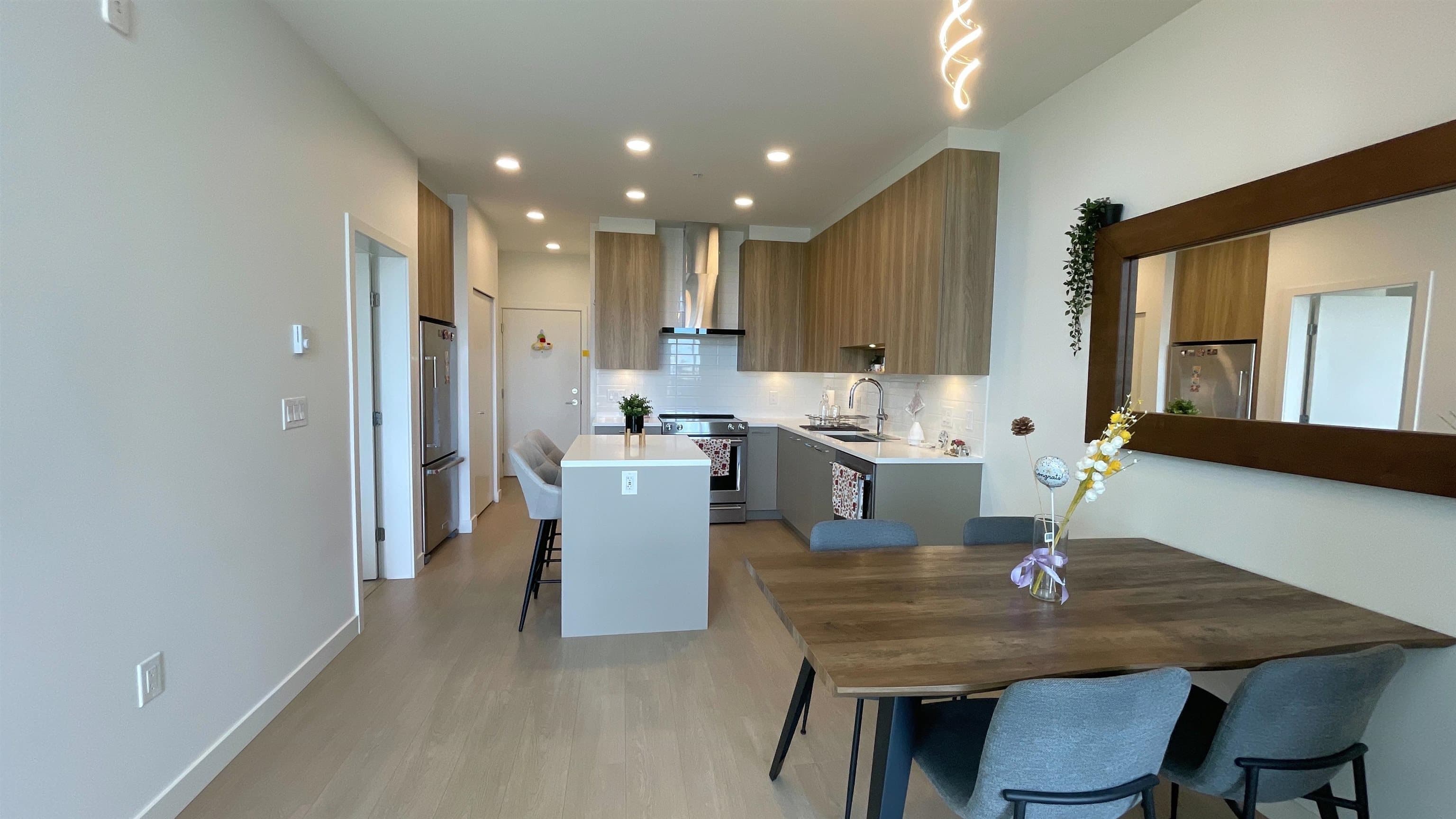 614 - 7599 15th Street, Burnaby, V3N 0H9 — photo 3
