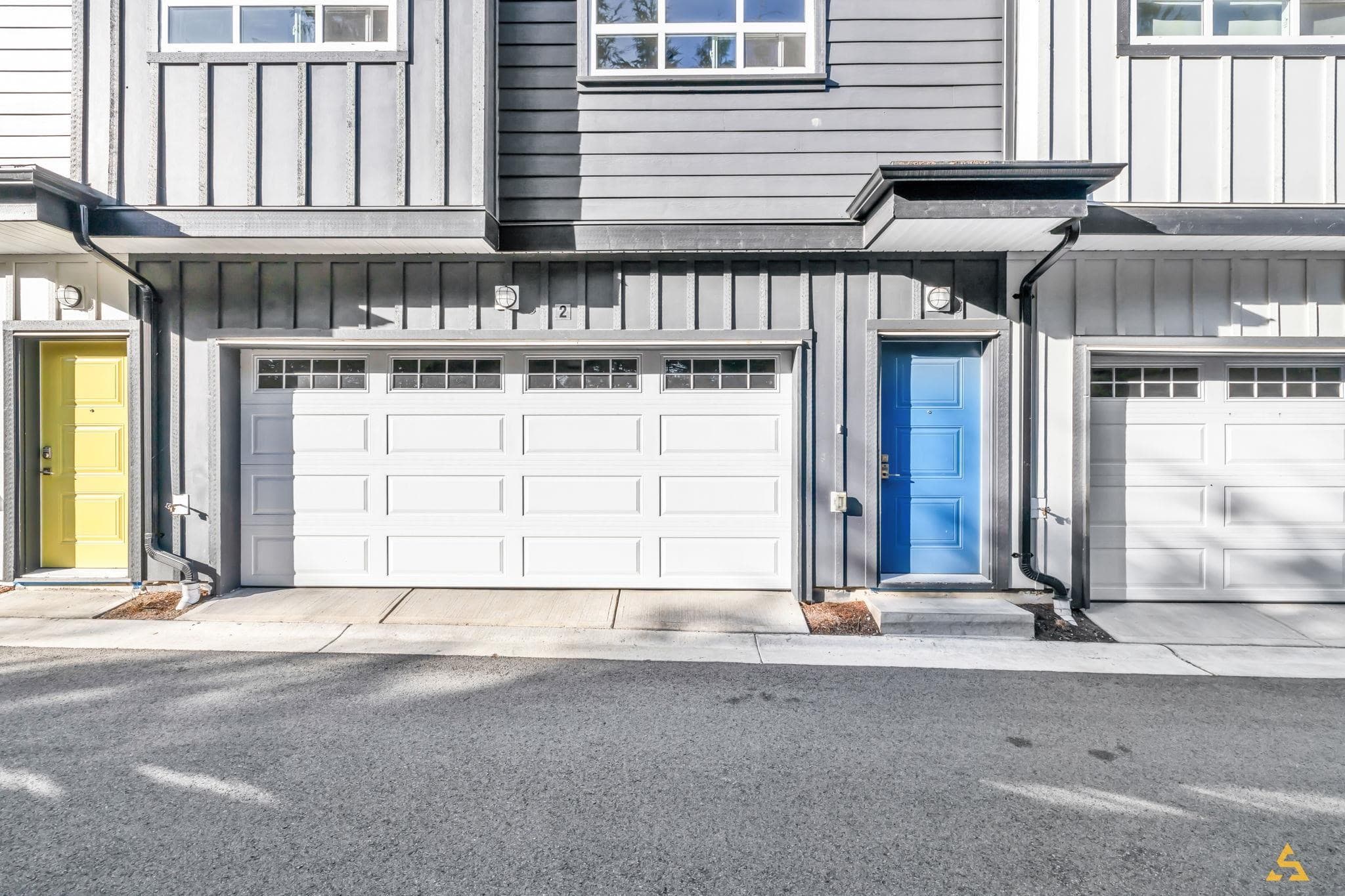 2 - 8137 164 Street, Surrey, V4N 0P1 — photo 2