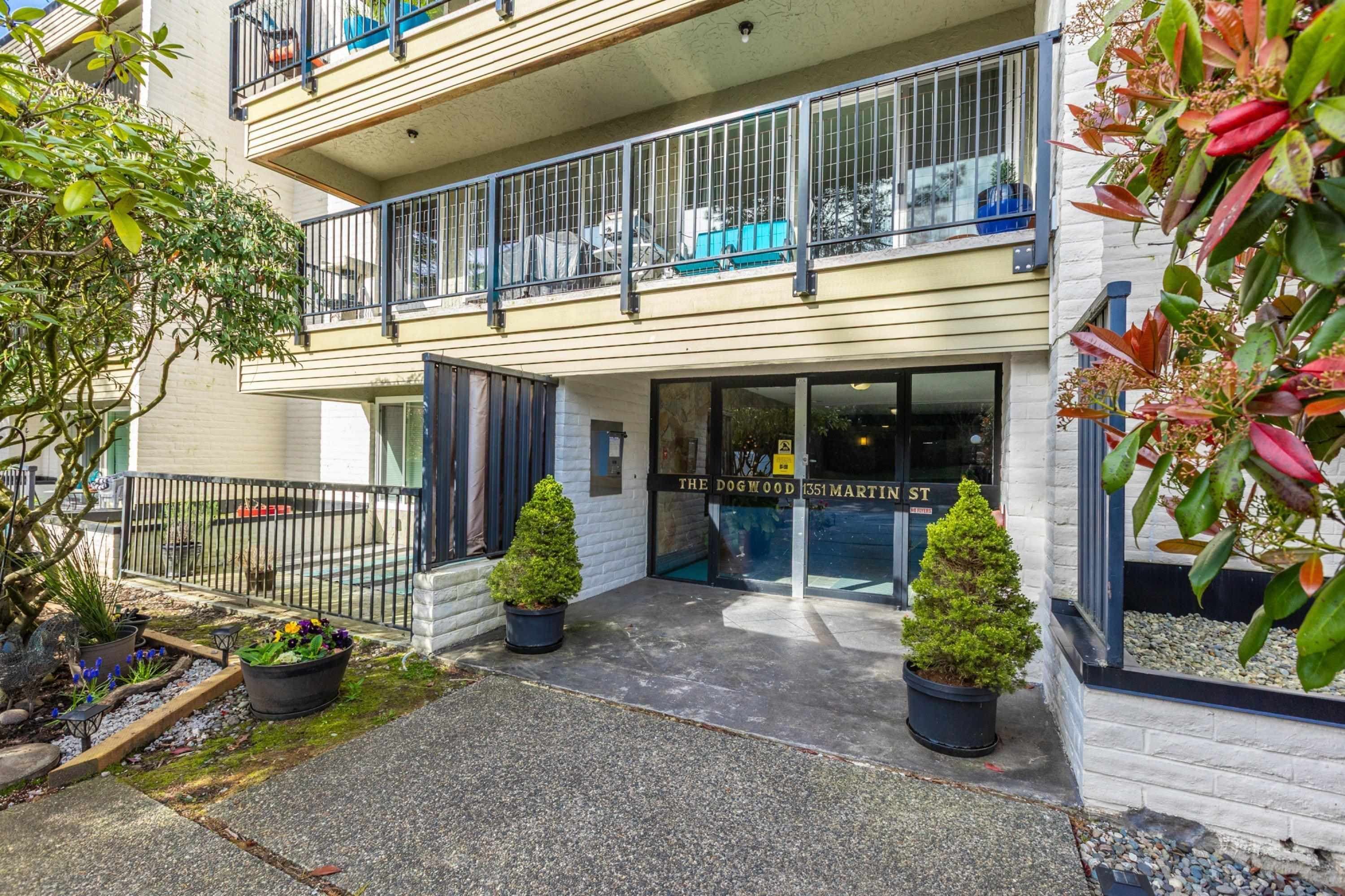 103 - 1351 Martin Street, White Rock, V4A 6Y8 — photo 2