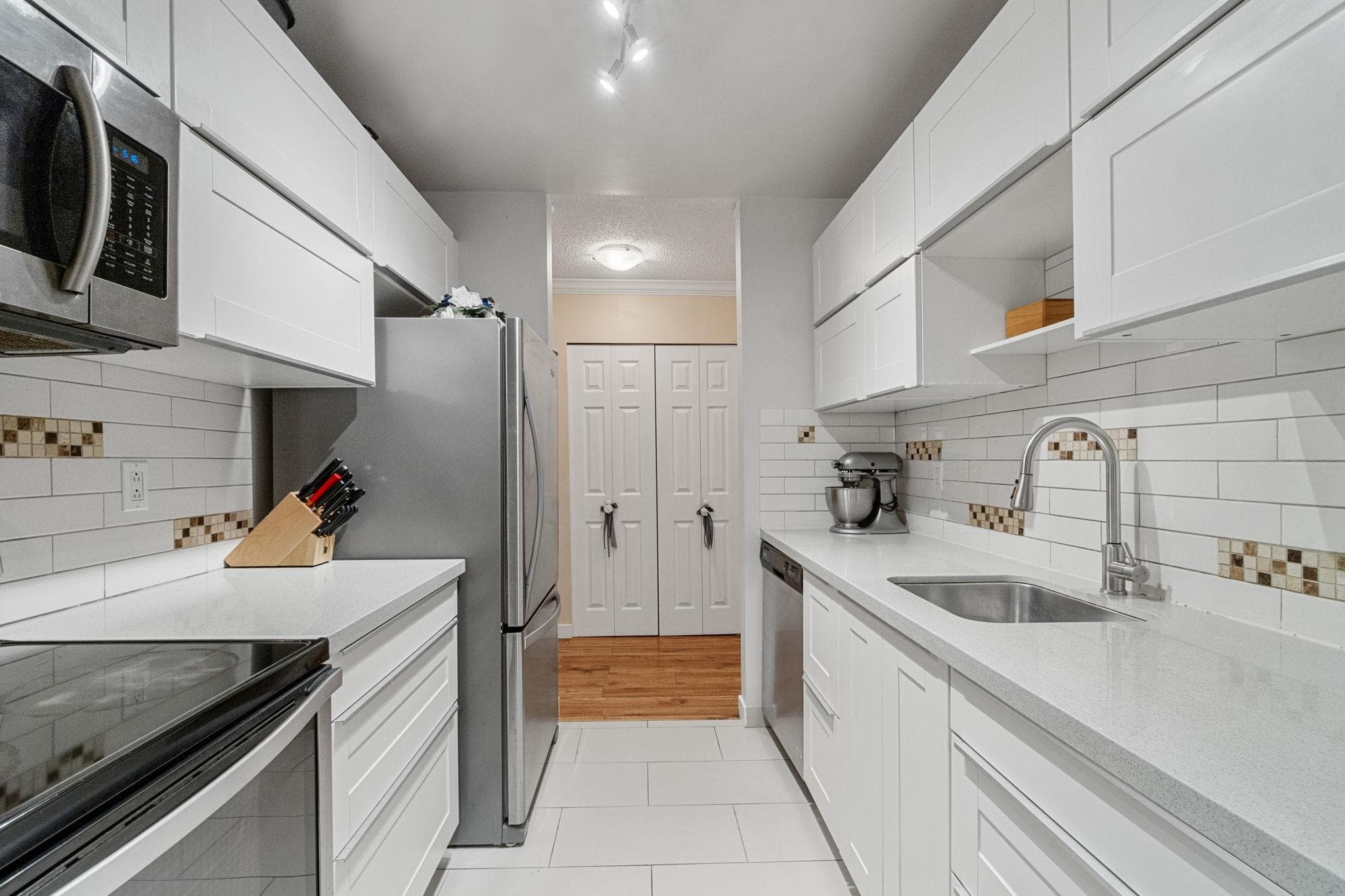 118 - 7431 Minoru Boulevard, Richmond, V6Y 1Z3 — photo 5