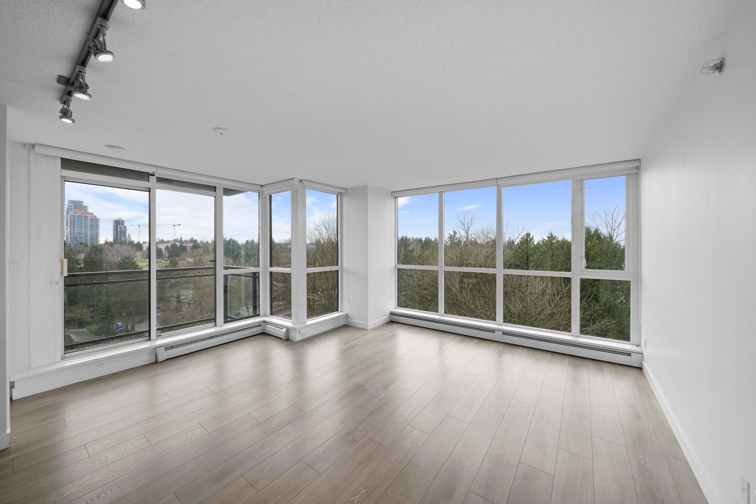 908 - 13380 108 Avenue, Surrey, V3T 0E7 — photo 2
