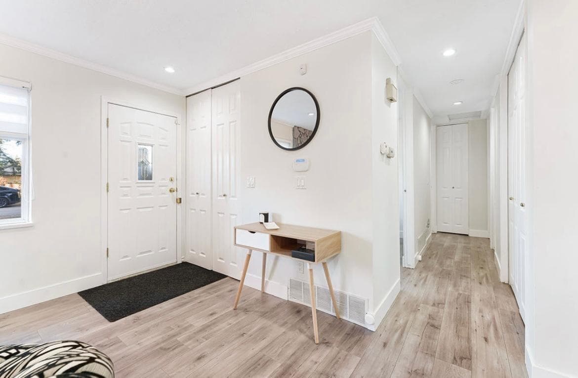 20572 43 Avenue, Langley, V3A 3C2 — photo 2