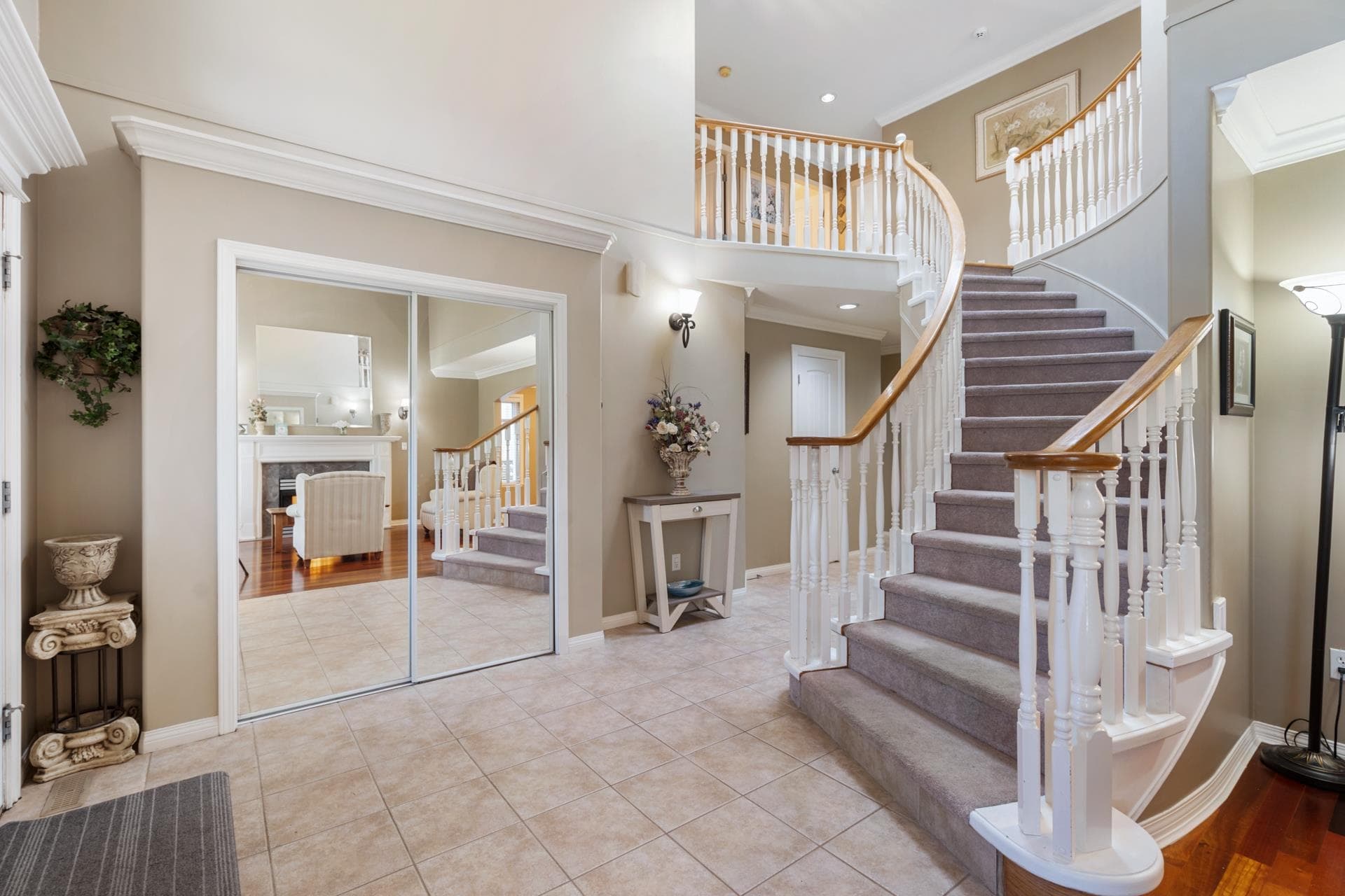 10118 171a Street, Surrey, V4N 3L3 — photo 4