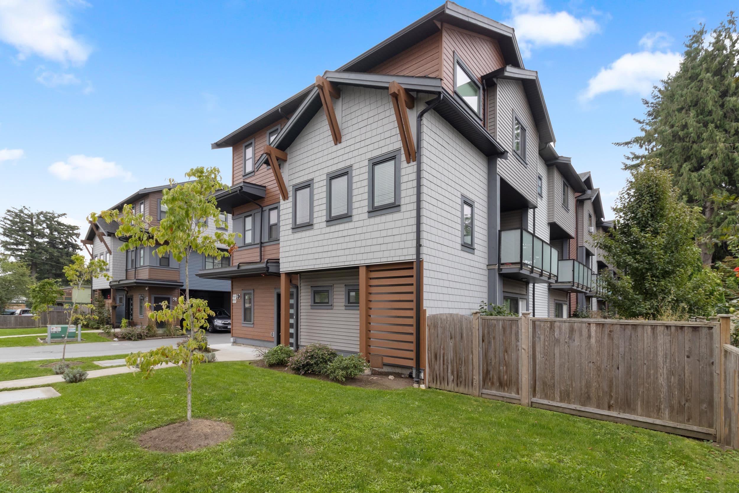 1 - 45608 Bernard Avenue, Chilliwack, V2P 1H8 — photo 3