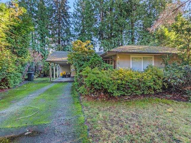 4025 Sunset Boulevard, North Vancouver