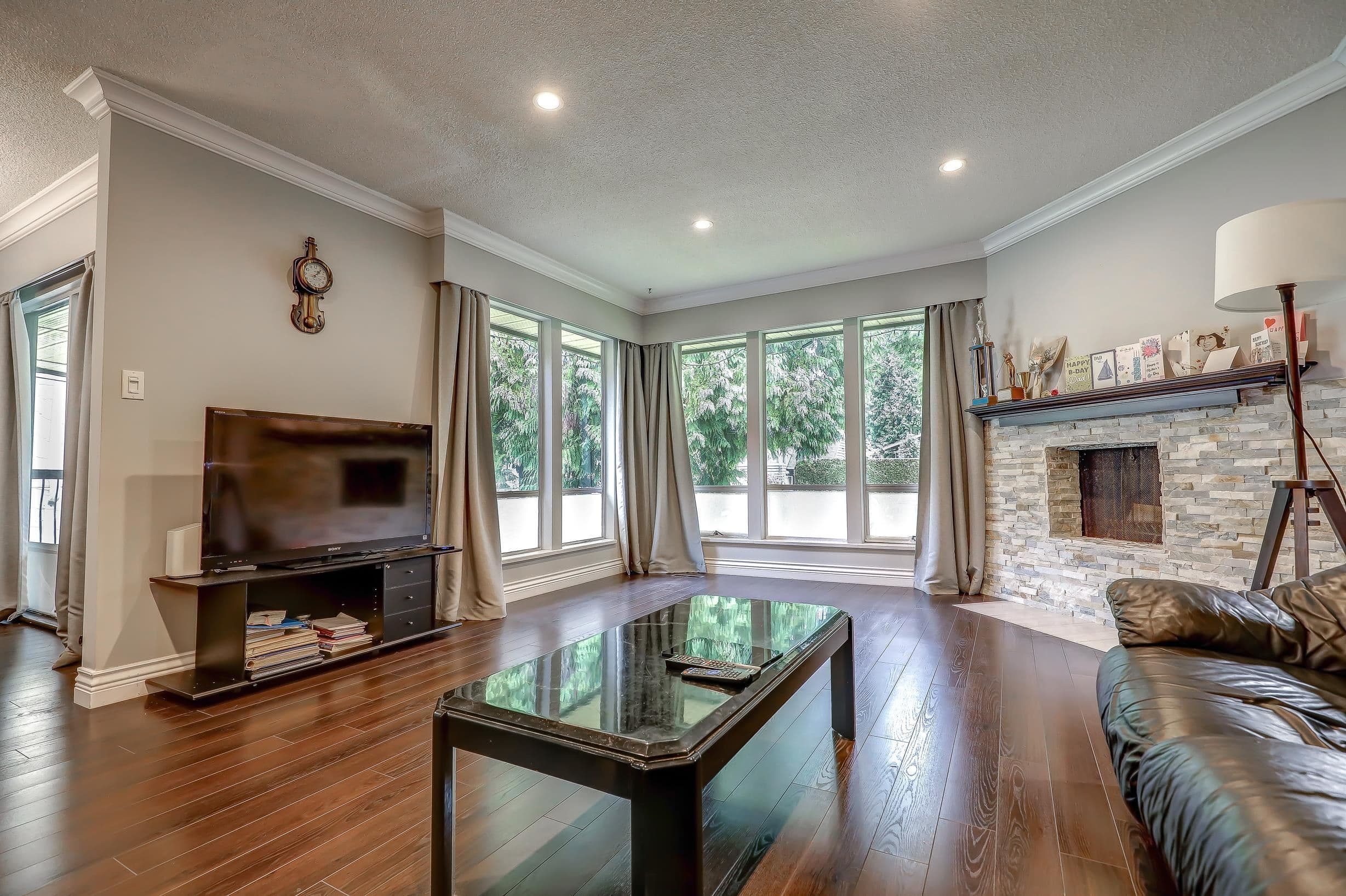 512 Mentmore Street, Coquitlam, V3J 4P6 — photo 2