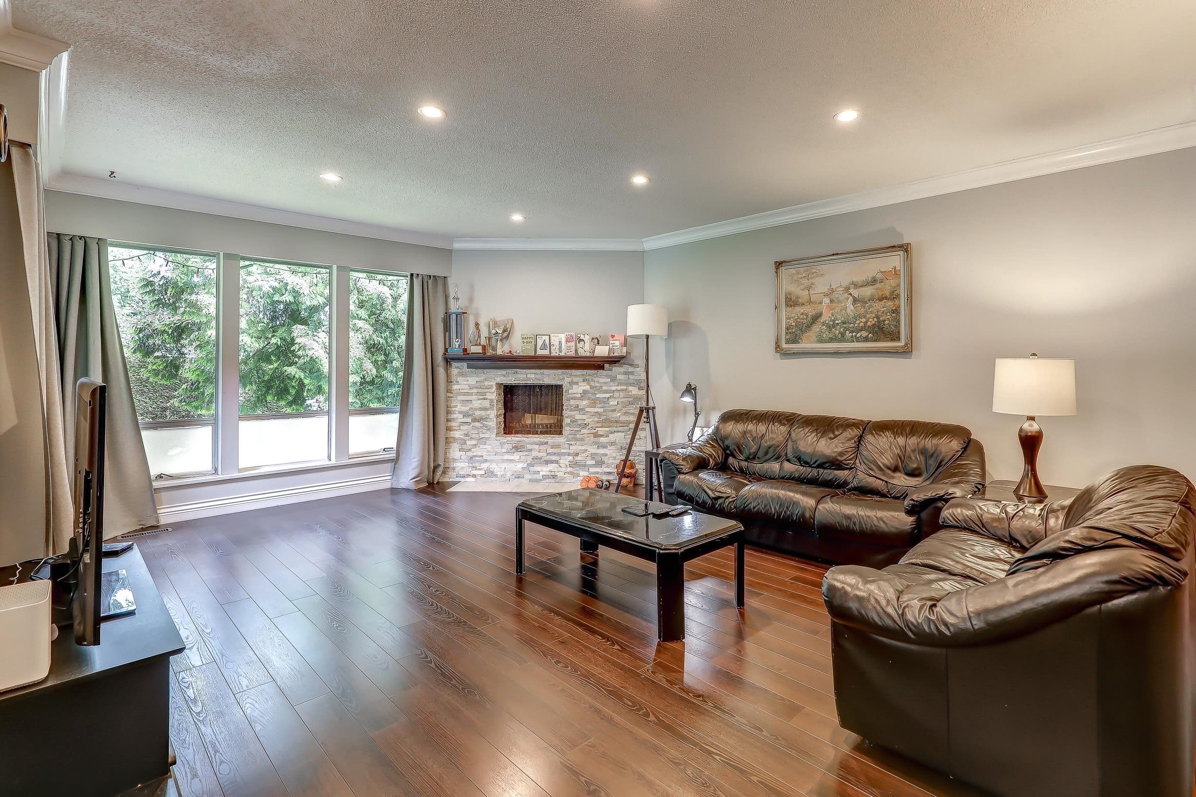 512 Mentmore Street, Coquitlam, V3J 4P6 — photo 3