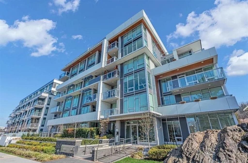 306 - 4988 Cambie Street, Vancouver — sold