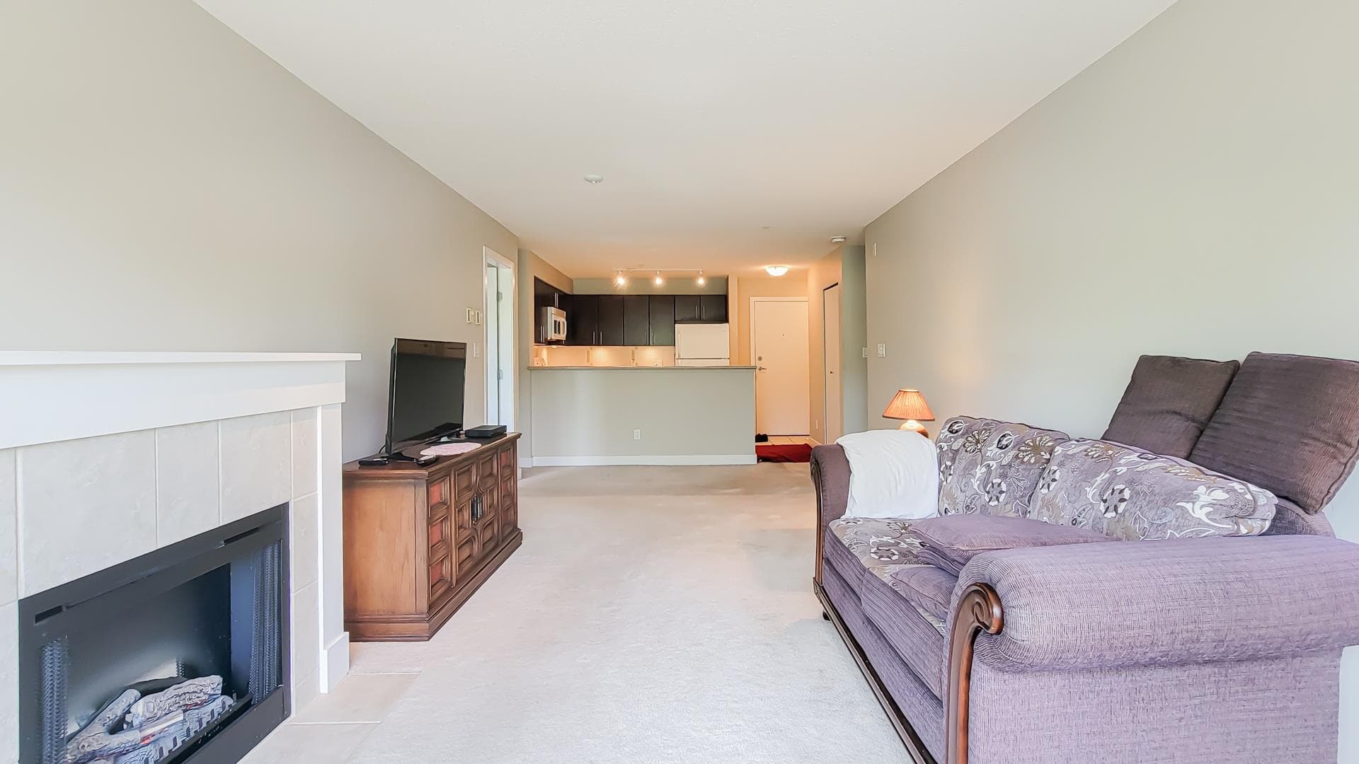 212 - 7088 Mont Royal Square, Vancouver, V5S 4X7 — photo 2