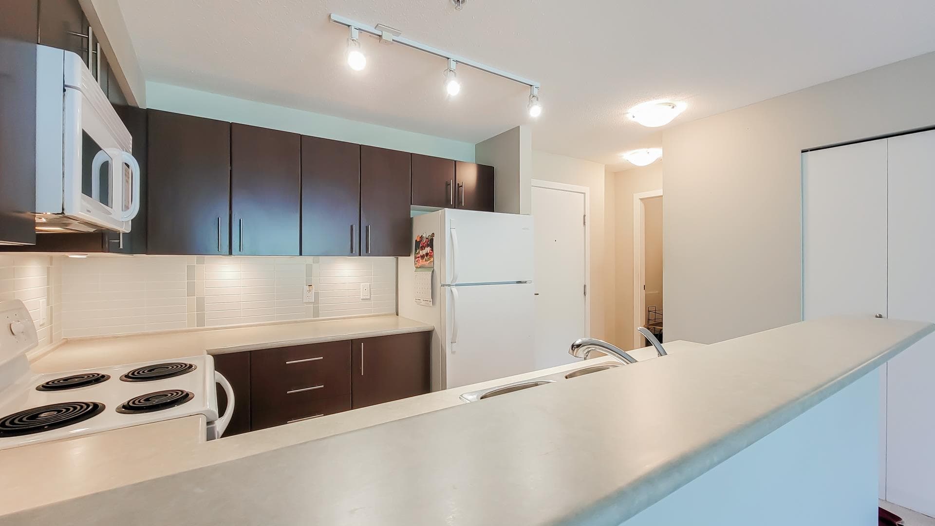 212 - 7088 Mont Royal Square, Vancouver, V5S 4X7 — photo 5