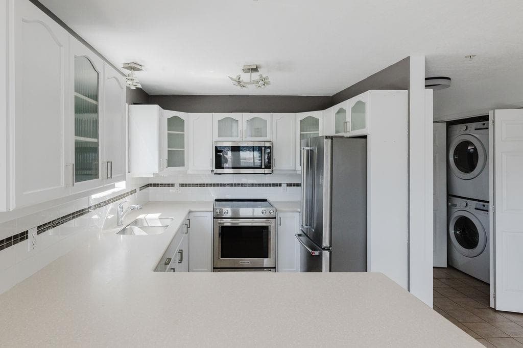 6 - 291 Periwinkle Lane, Gibsons, V0N 1V0 — photo 5