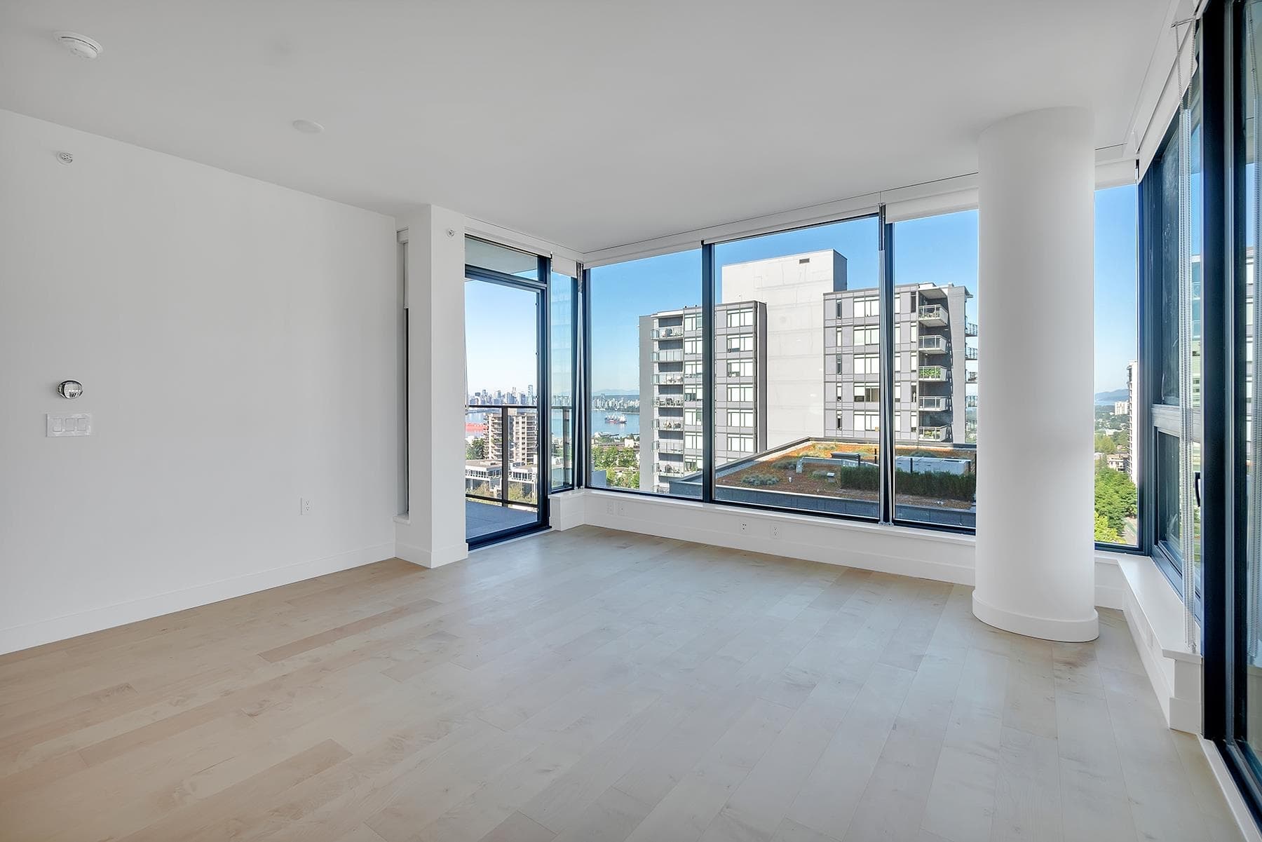 1006 - 135 13th Street, North Vancouver, V7L 0J8 — photo 5