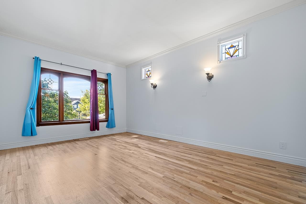 1027 Nanaimo Street, New Westminster, V3M 2E7 — photo 5
