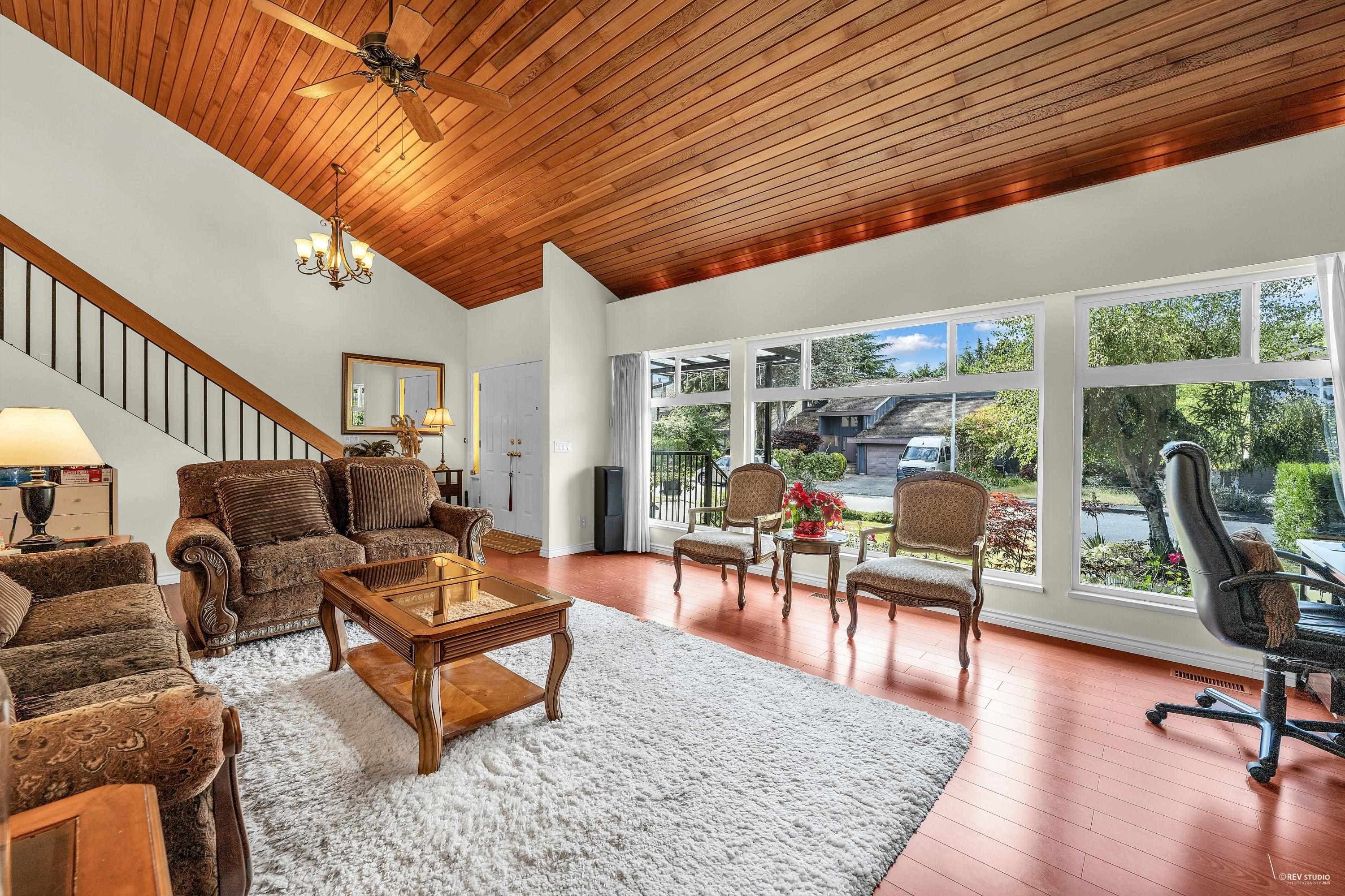 7331 Lismer Avenue, Richmond, V6Y 2X4 — photo 3