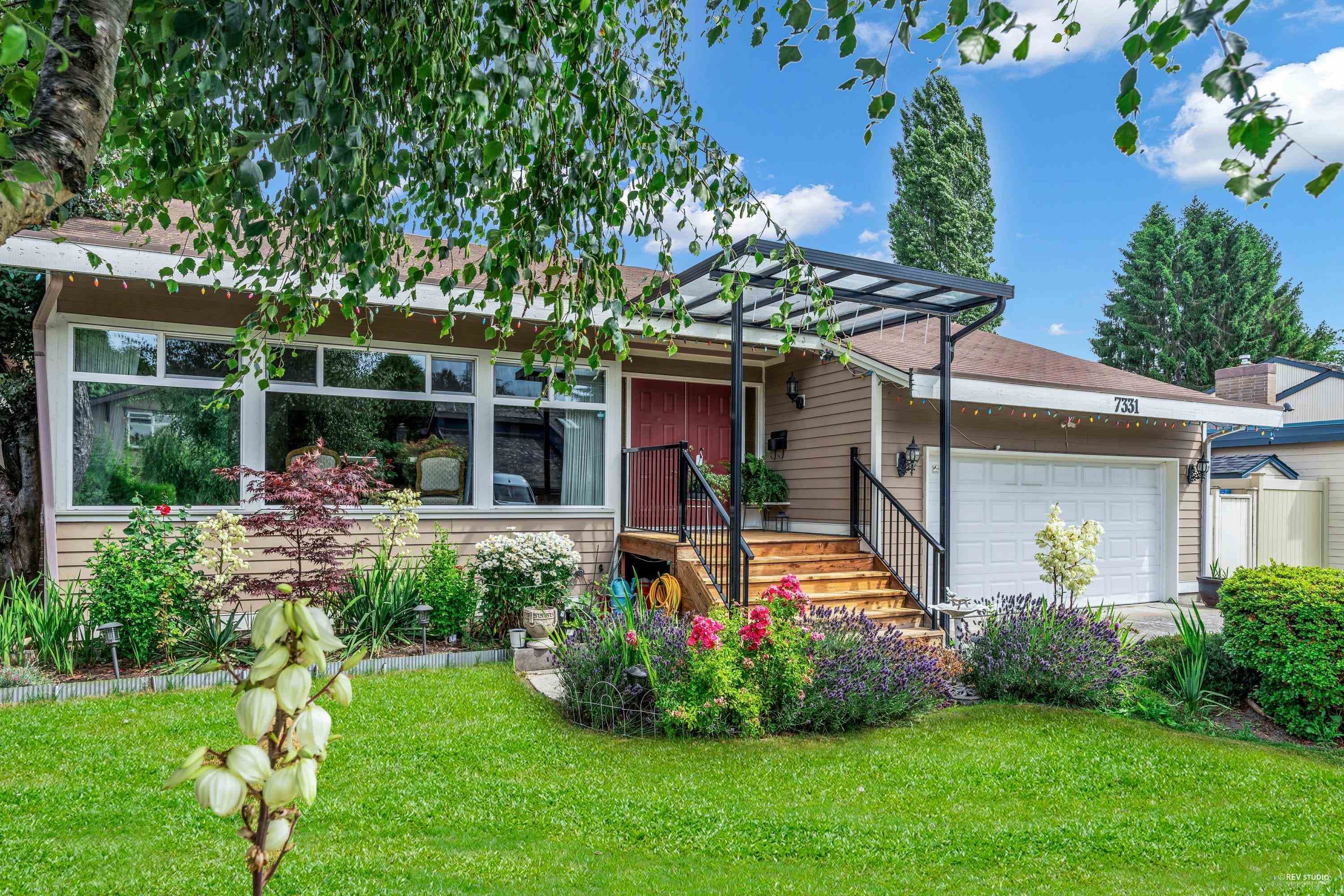 7331 Lismer Avenue, Richmond