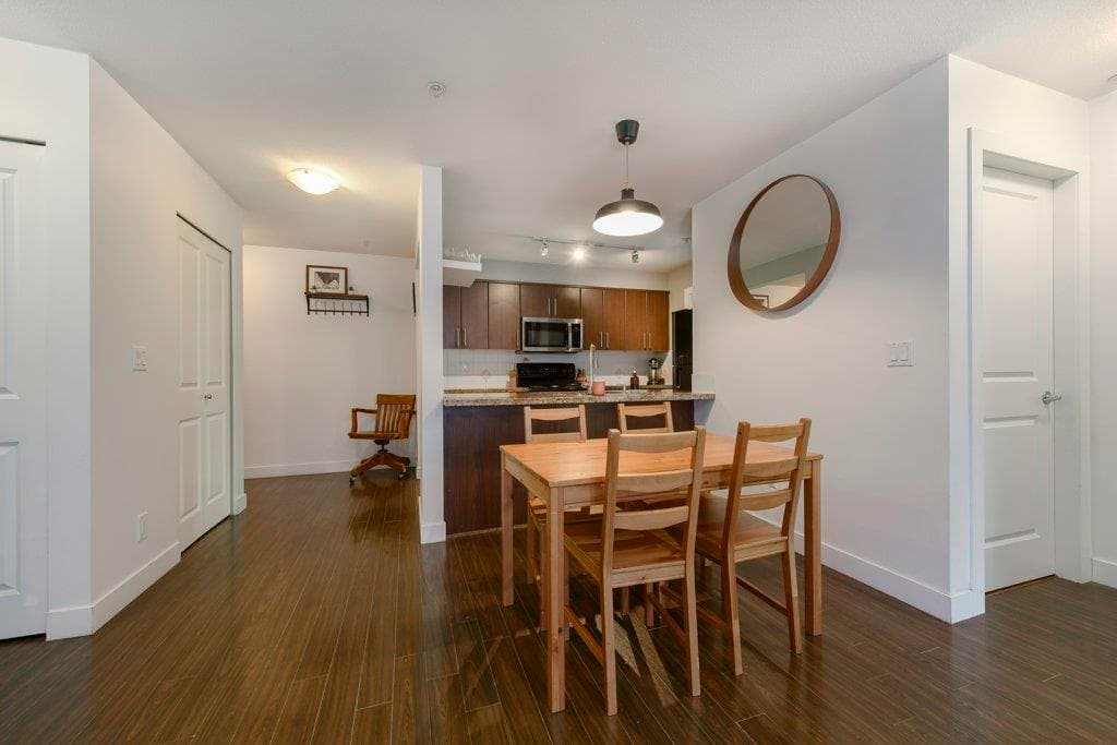 207 - 3240 St Johns Street, Port Moody, V3H 0C1 — photo 3
