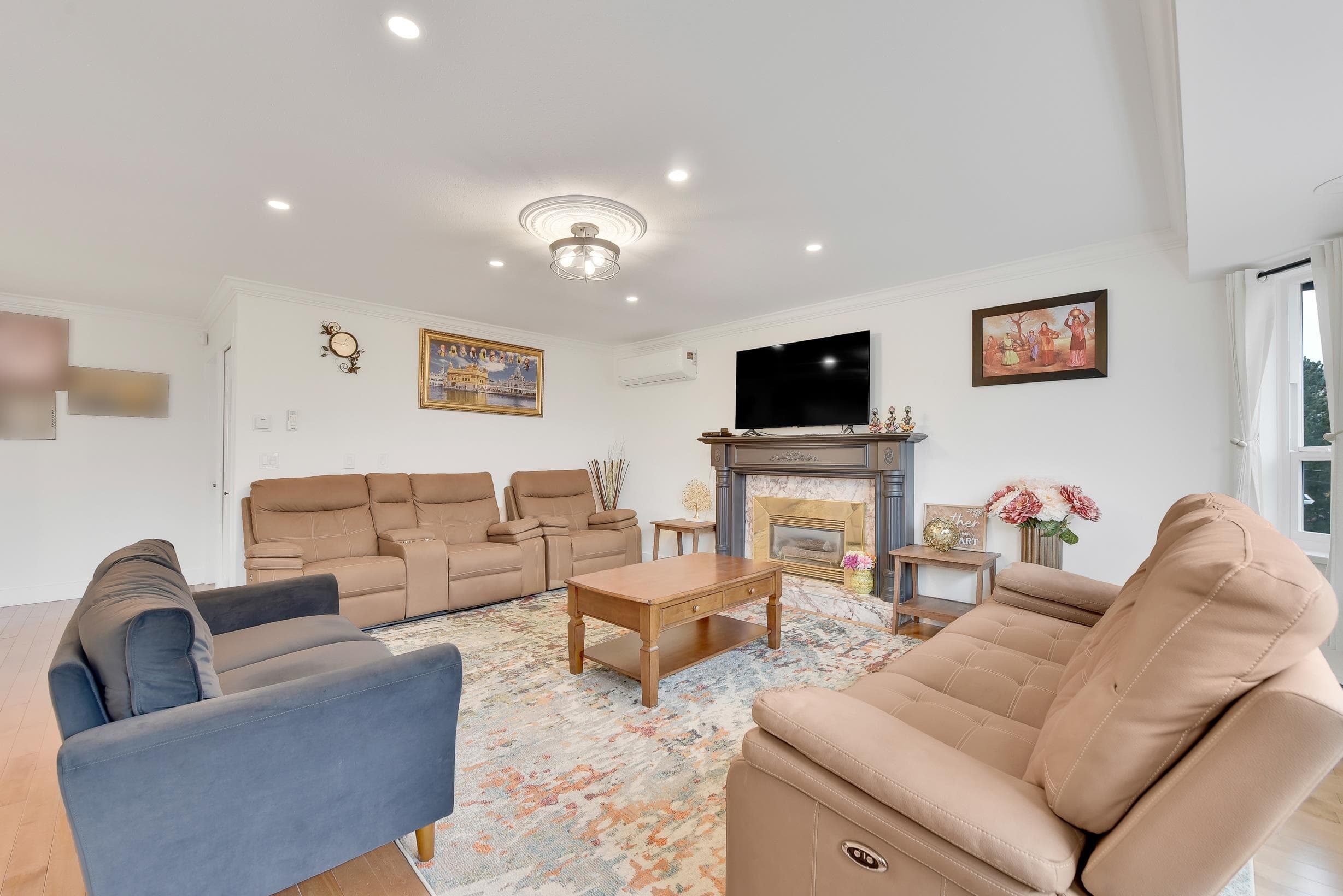 2215 Orchard Drive, Abbotsford, V3G 2B7 — photo 4