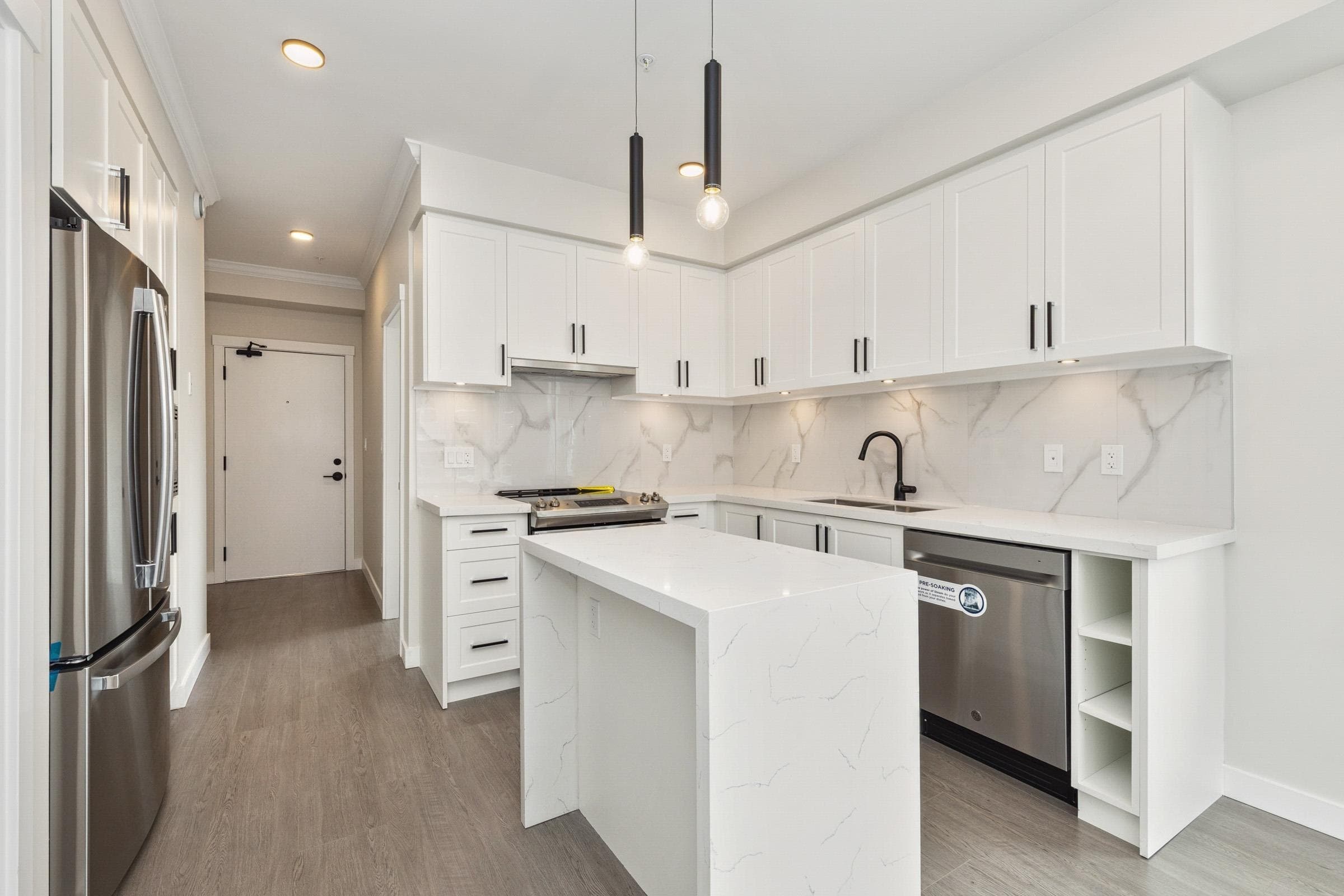 327 - 12109 223 Street, Maple Ridge, V2X 5Y6 — photo 2