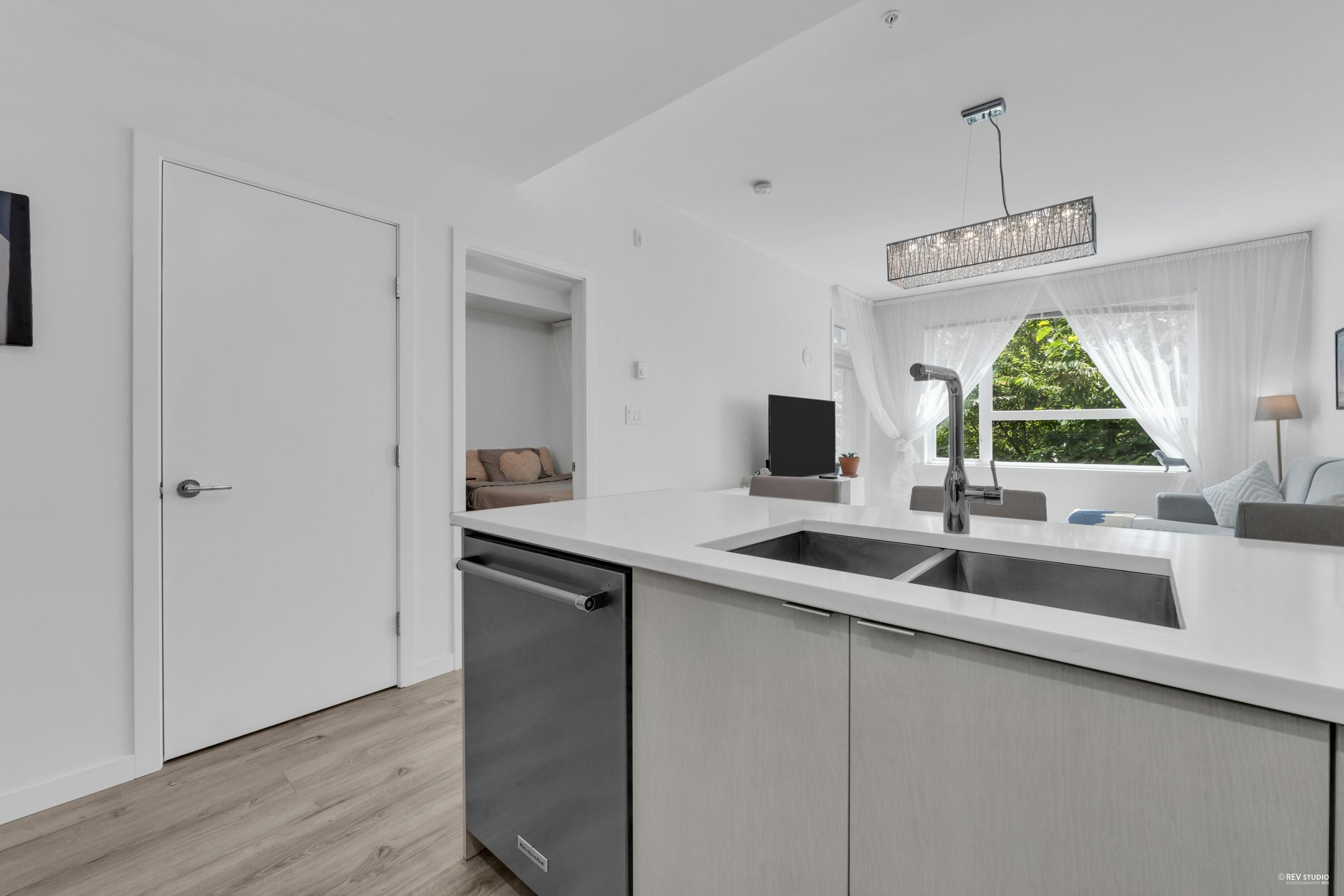 207 - 717 Breslay Street, Coquitlam, V3J 0J3 — photo 4