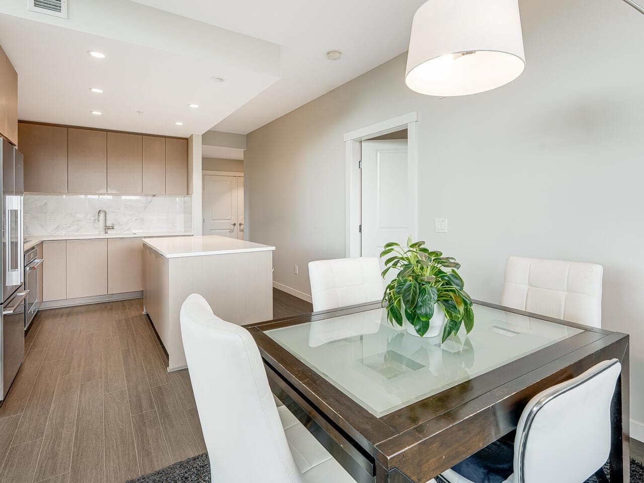 401 - 2651 Library Lane, North Vancouver, V7J 0C1 — photo 5