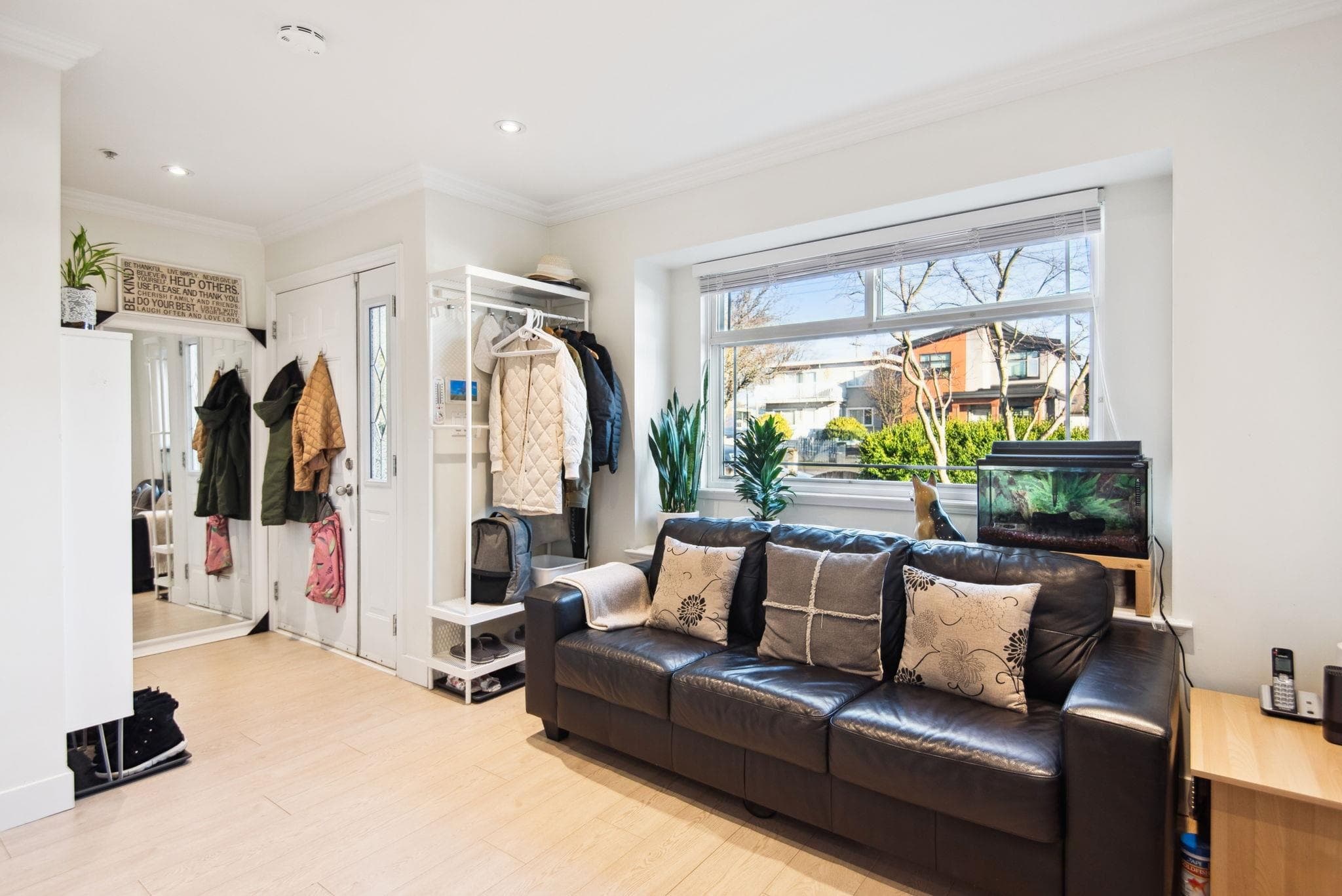 6925 Main Street, Vancouver, V5X 3H6 — photo 4