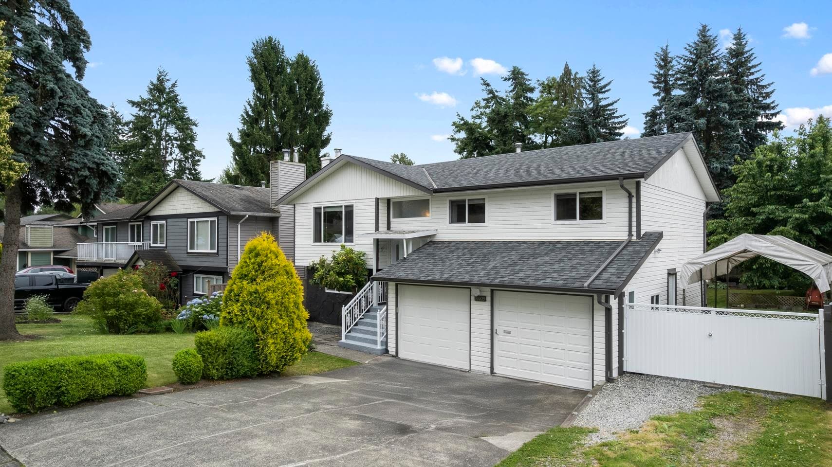 14409 Chartwell Drive, Surrey, V3S 5E1 — photo 2