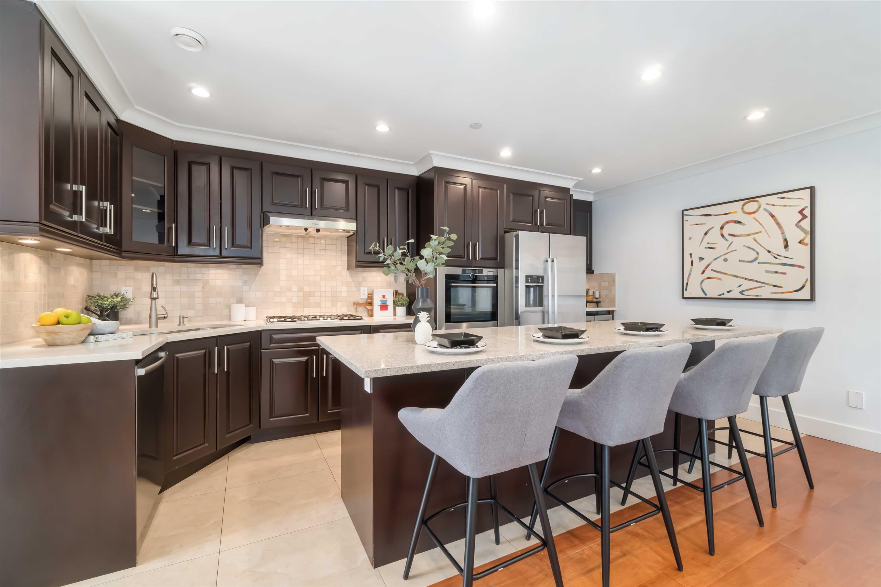 2721 W 5th Avenue, Vancouver, V6K 1T5 — photo 3