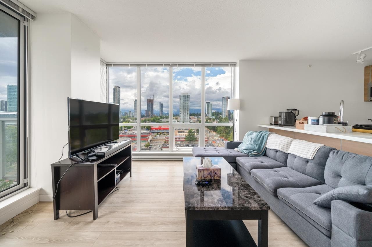 1104 - 13688 100 Avenue, Surrey, V3T 0G5 — photo 3