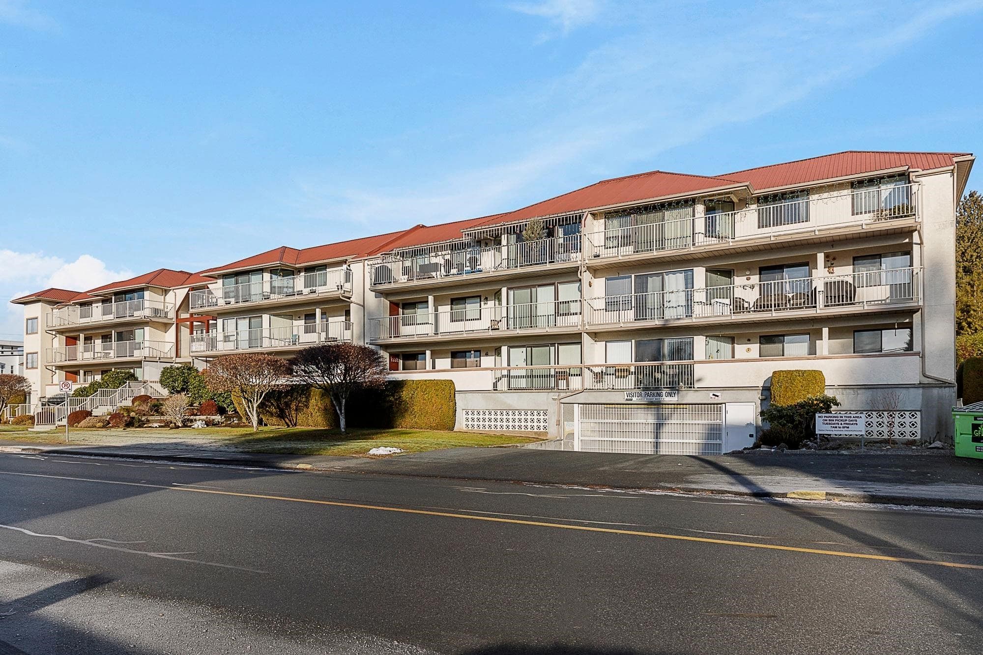 202 - 33233 Bourquin Crescent, Abbotsford, V2S 1Y2 — photo 2