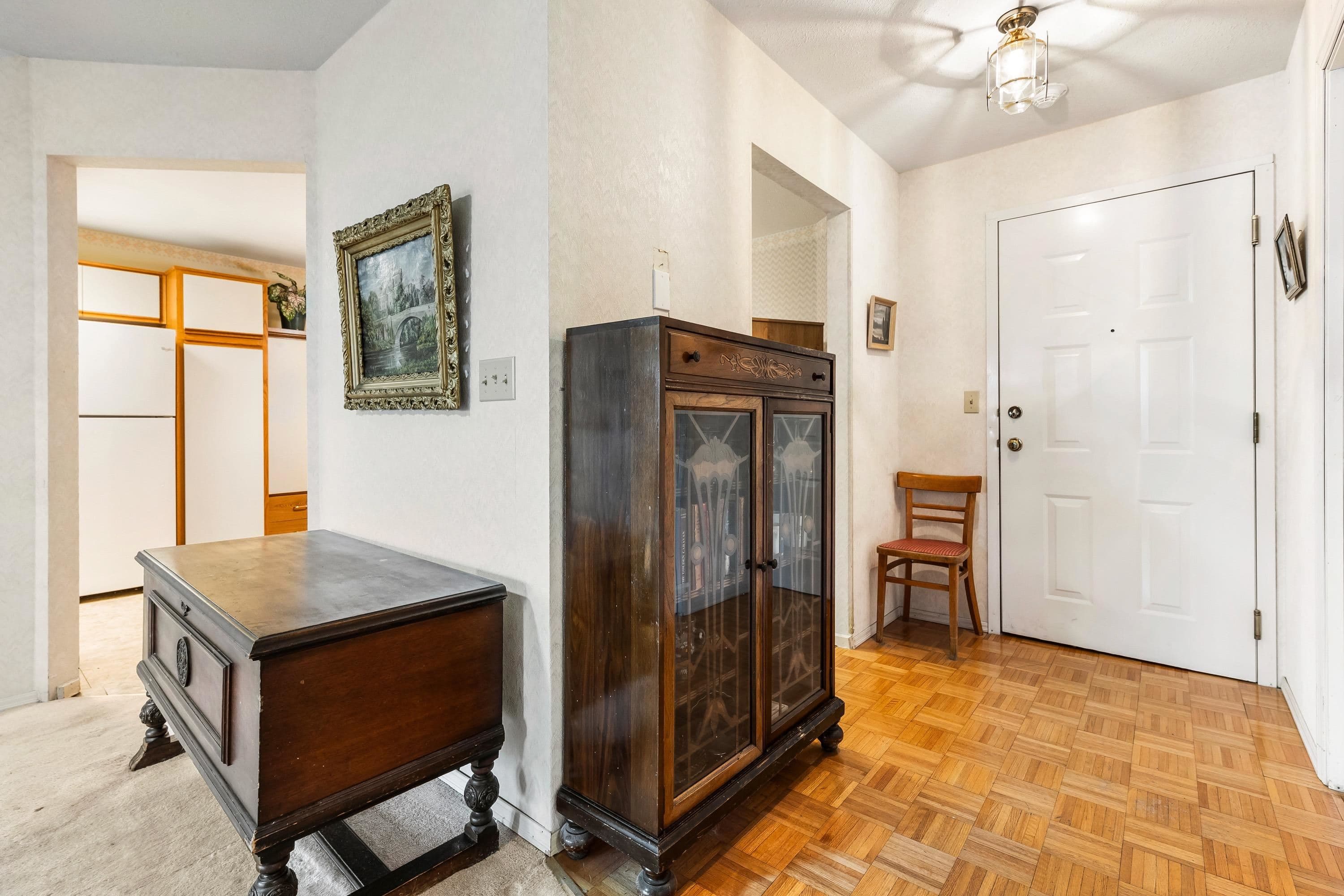 202 - 33233 Bourquin Crescent, Abbotsford, V2S 1Y2 — photo 4