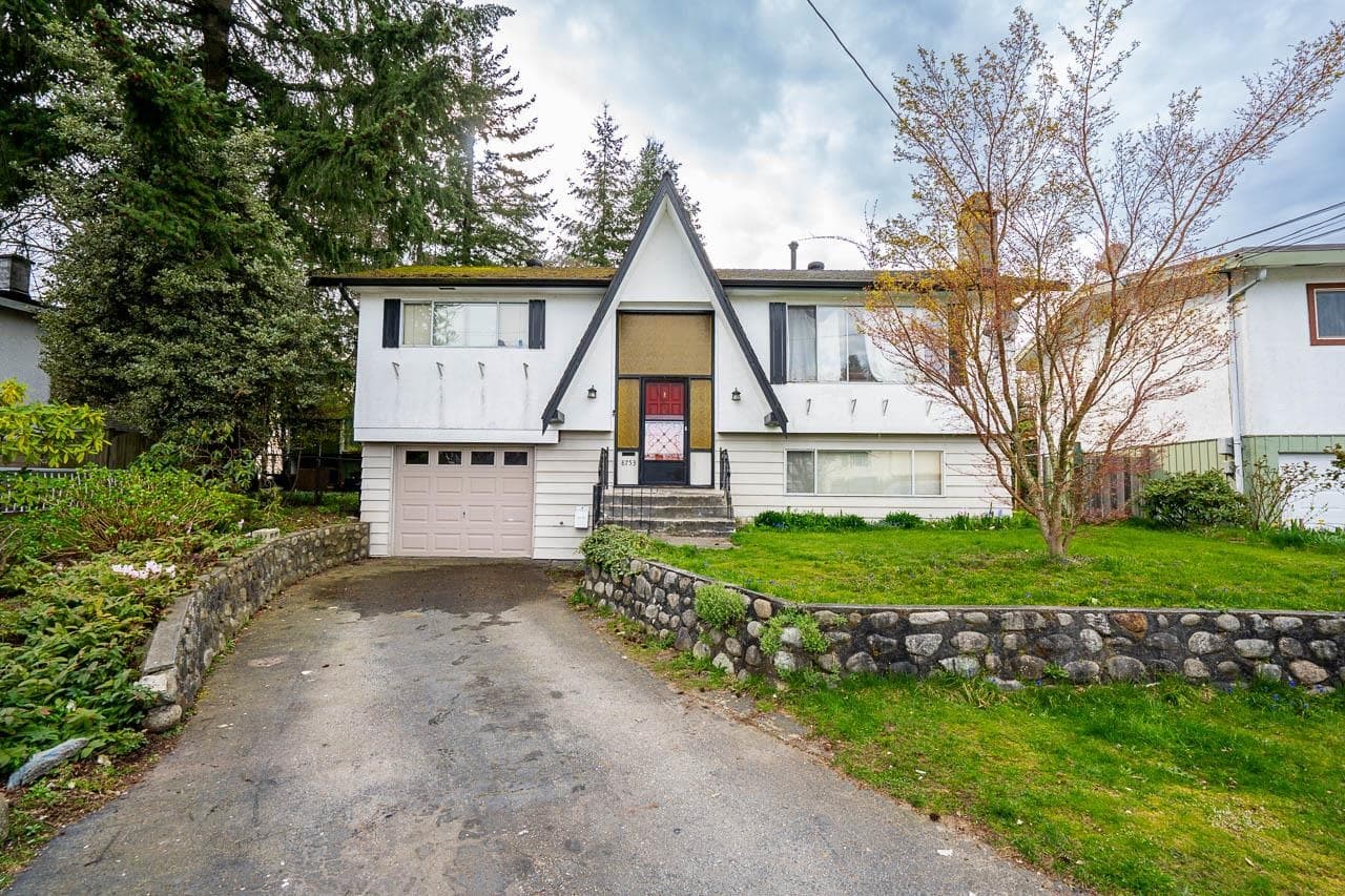 8753 116a Street, Delta, V4C 5Z7 — photo 2