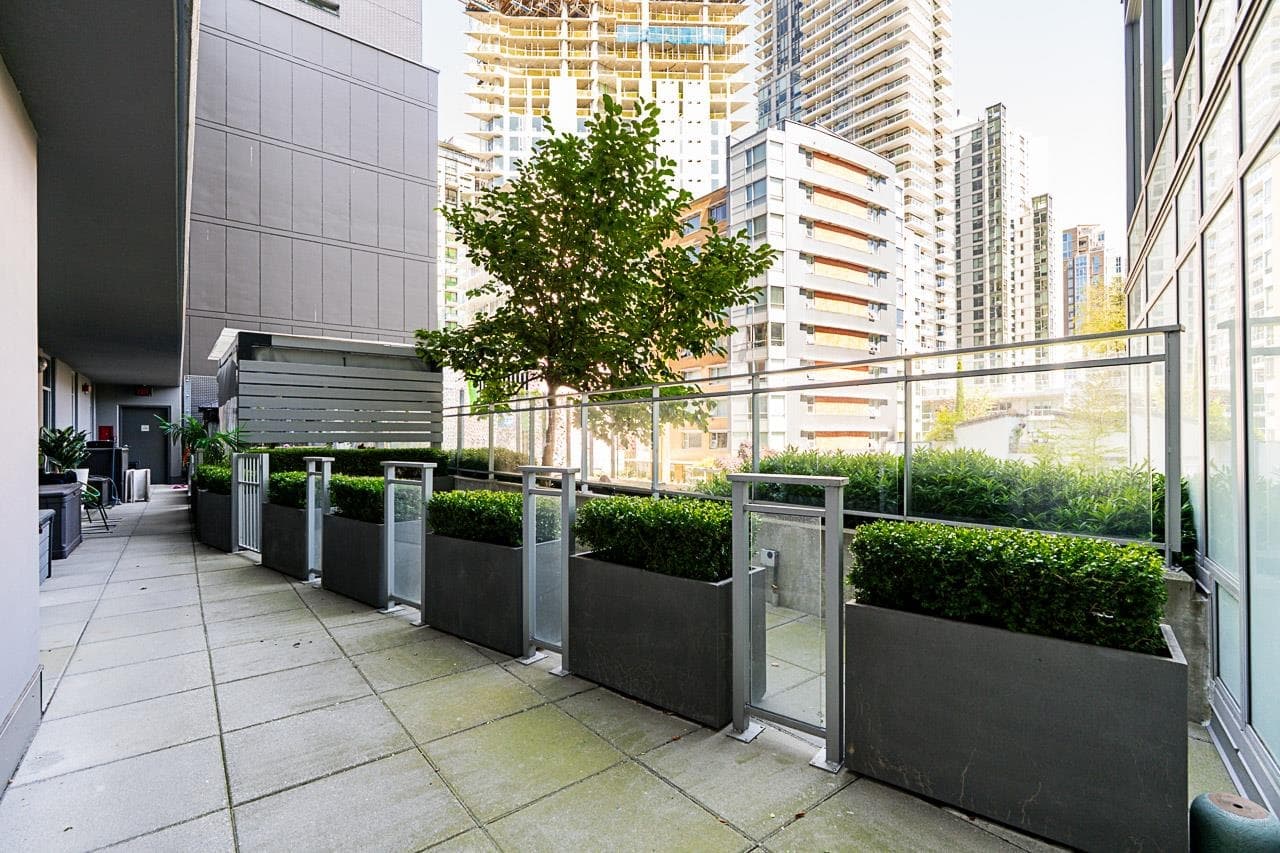 310 - 1372 Seymour Street, Vancouver, V6B 0L1 — photo 5