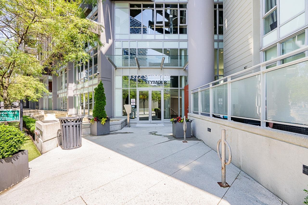 310 - 1372 Seymour Street, Vancouver, V6B 0L1 — photo 4