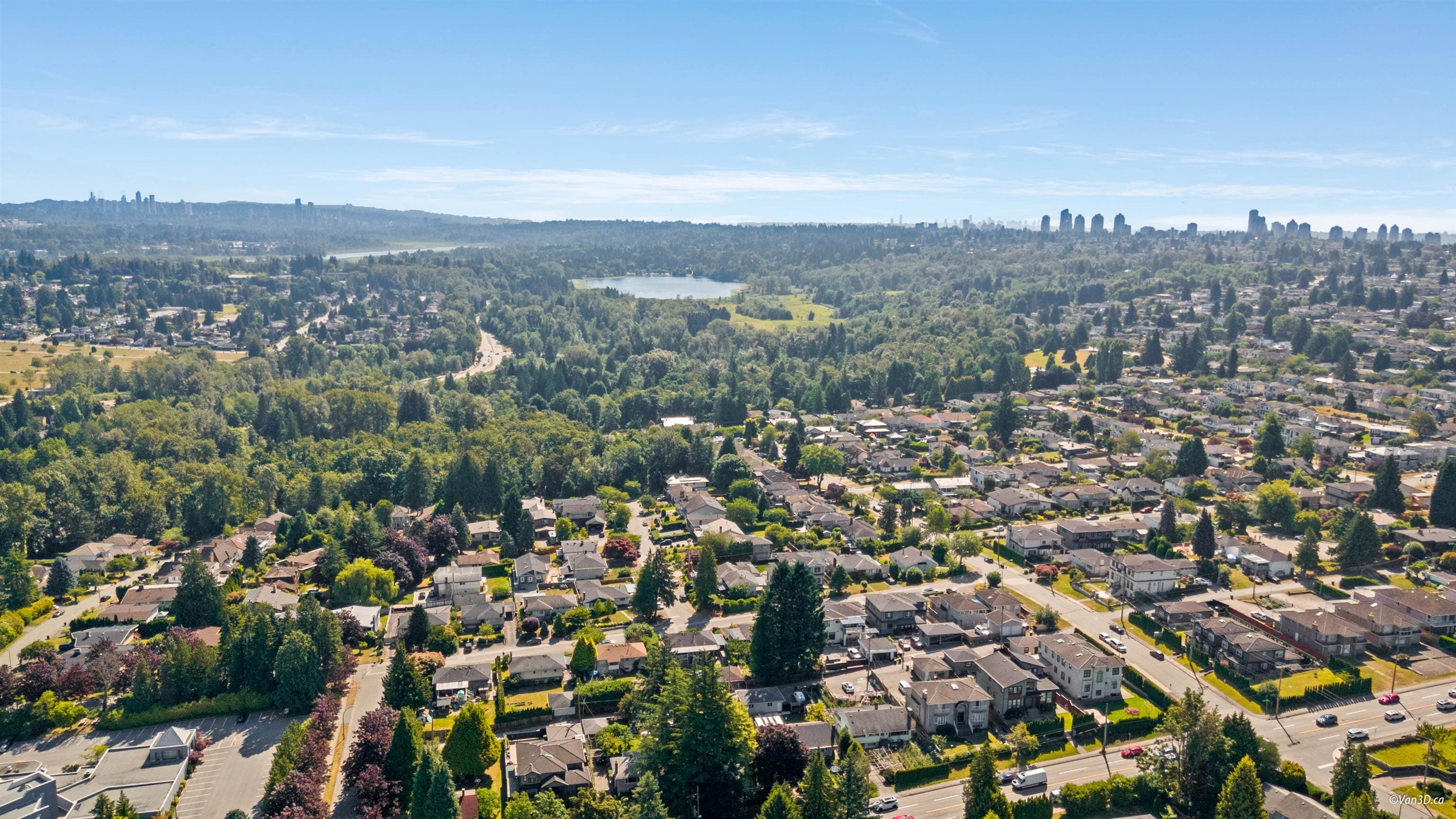 4965 Pioneer Avenue, Burnaby, V5G 3J5 — photo 5
