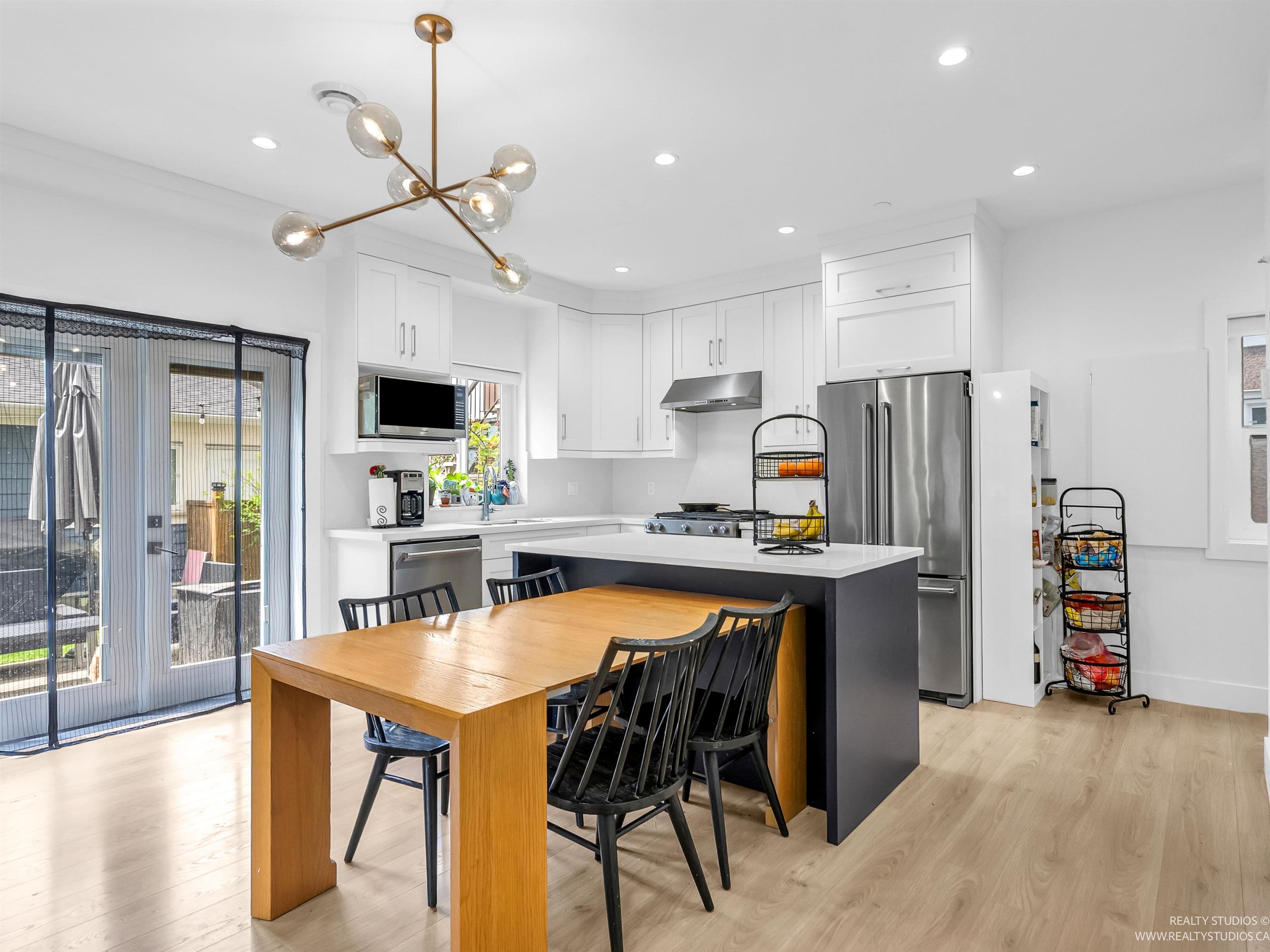 5113 Fairmont Street, Vancouver