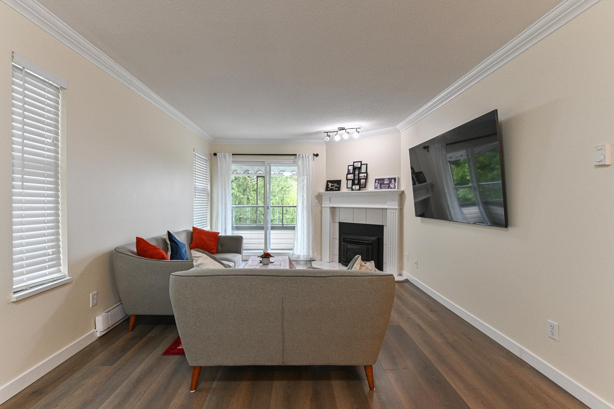 506 - 11726 225 Street, Maple Ridge, V2X 6E4 — photo 2