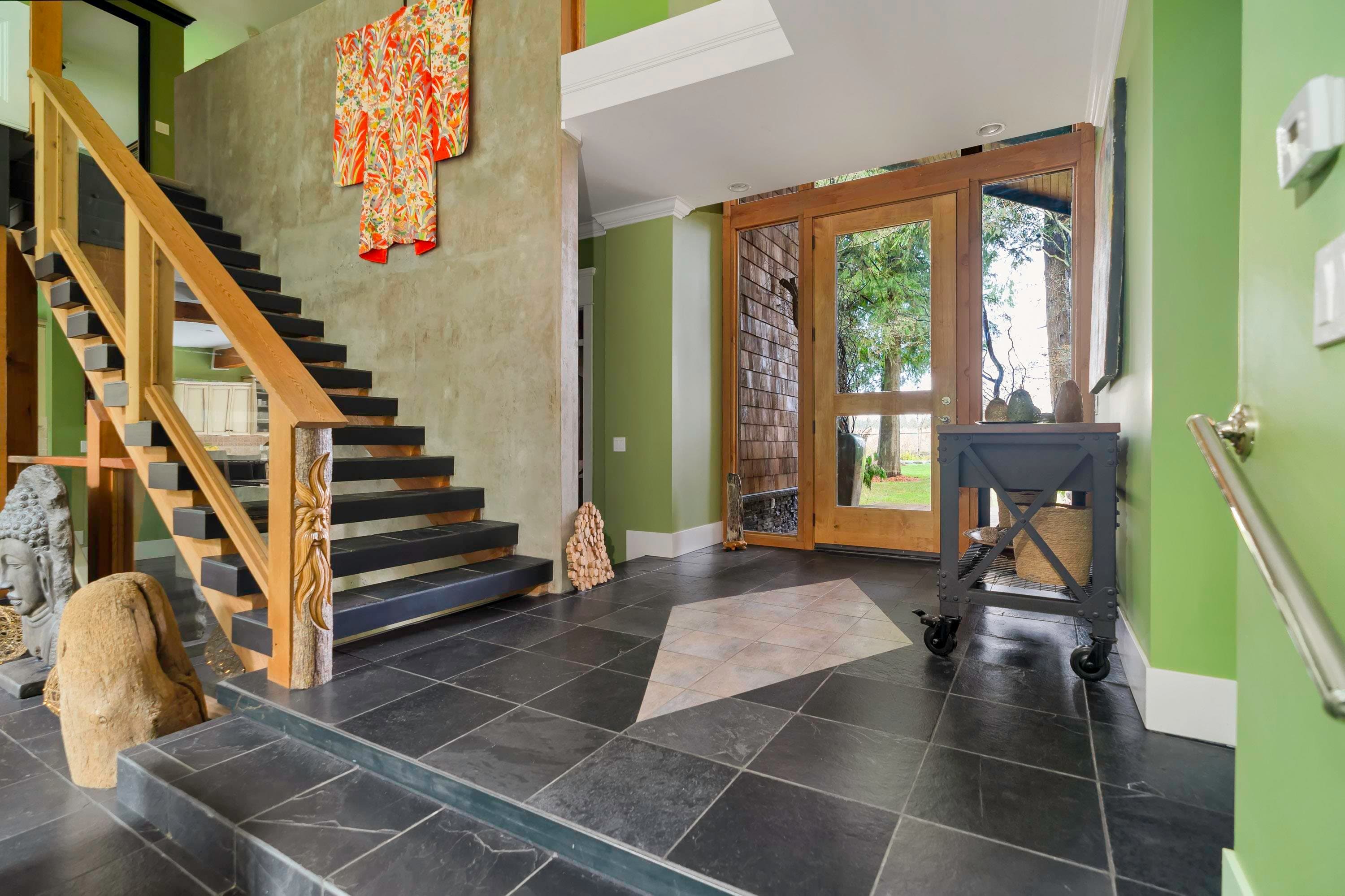 27820 Maclure Road, Abbotsford, V4X 1T2 — photo 2