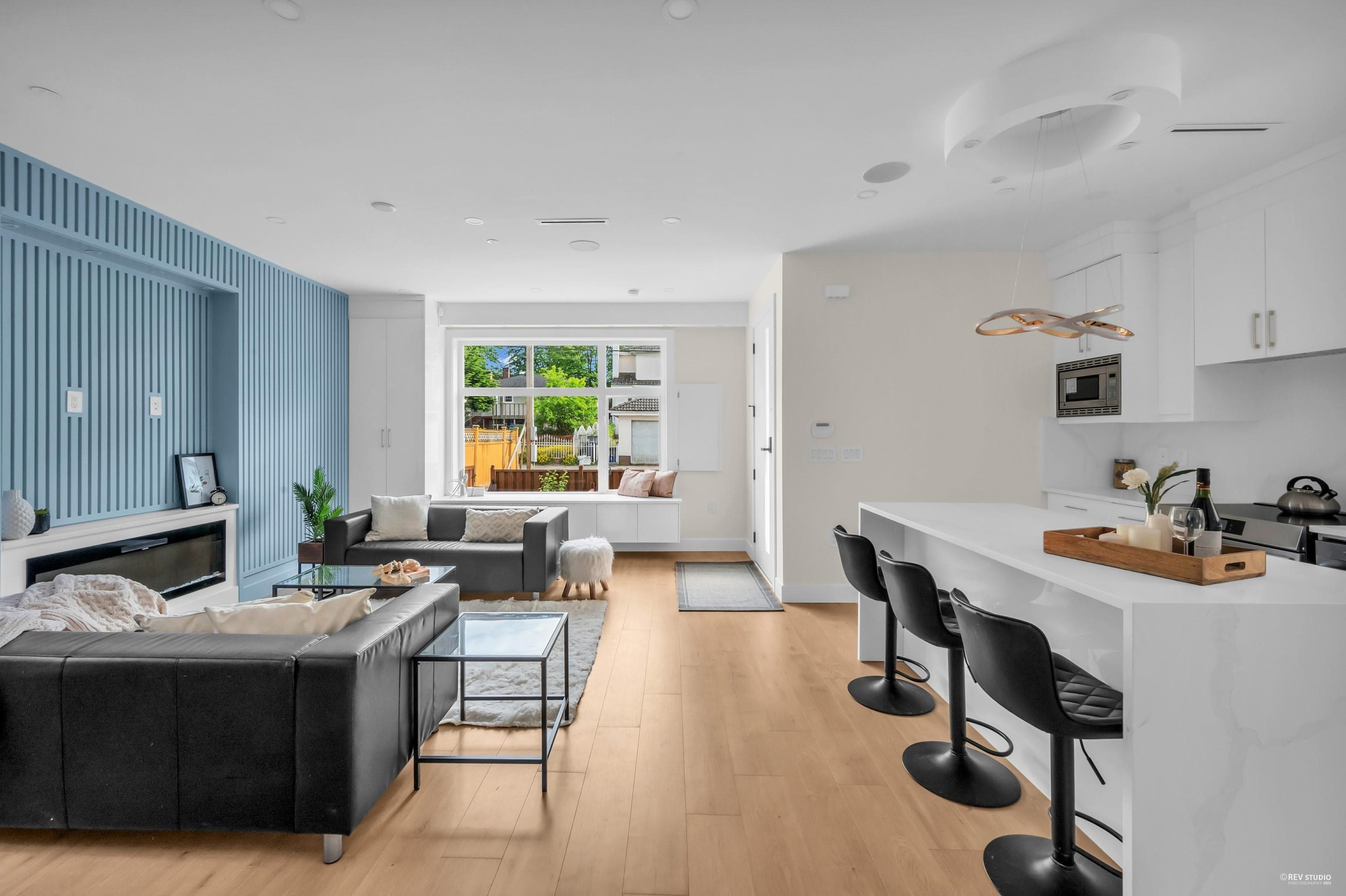 3 - 2512 E 22 Avenue, Vancouver