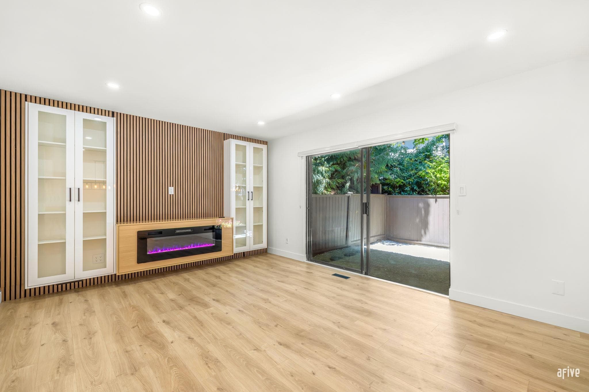 108 - 511 Gatensbury Street, Coquitlam