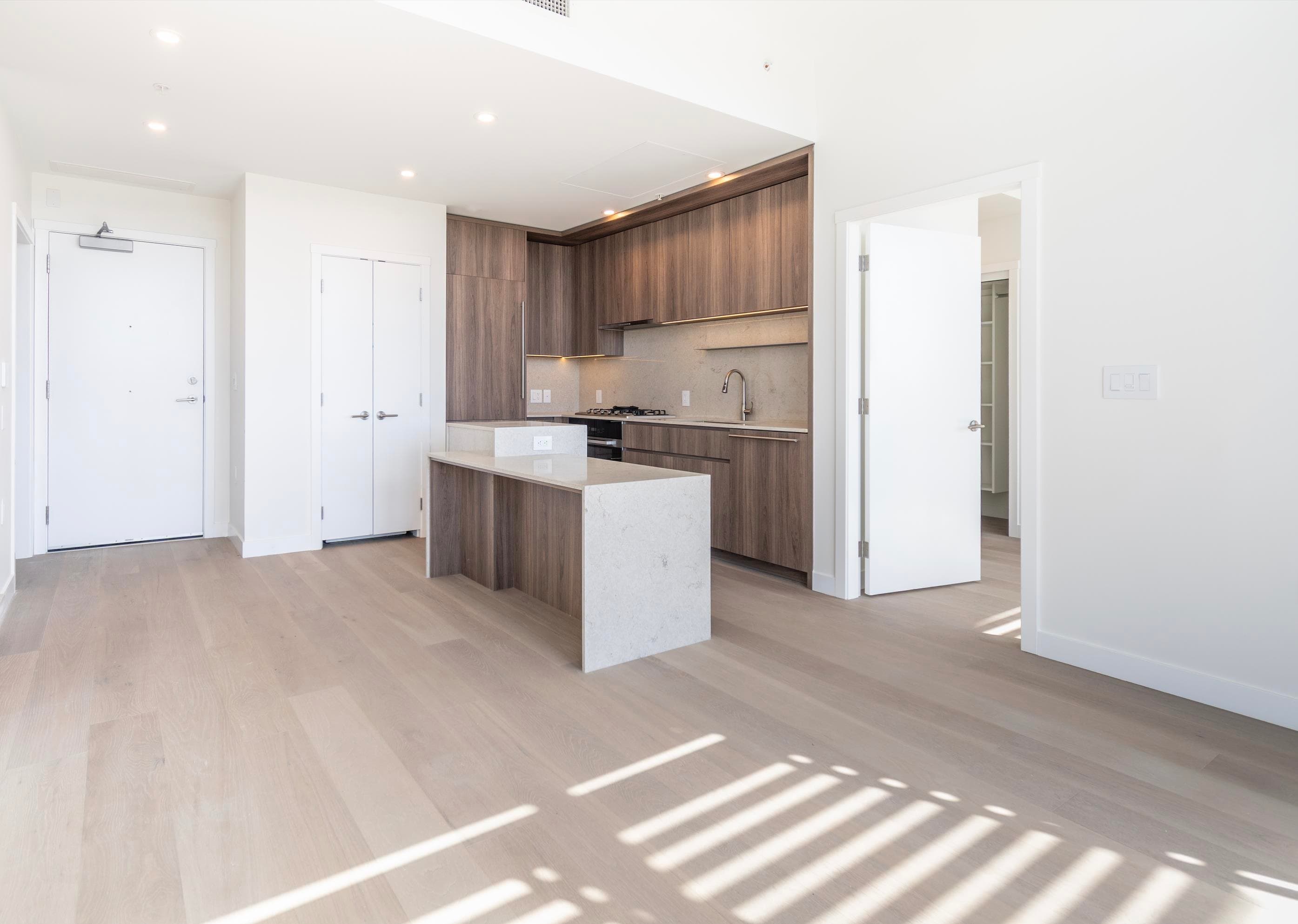 505 - 5212 Cambie Street, Vancouver, V5Z 2Z7 — photo 3