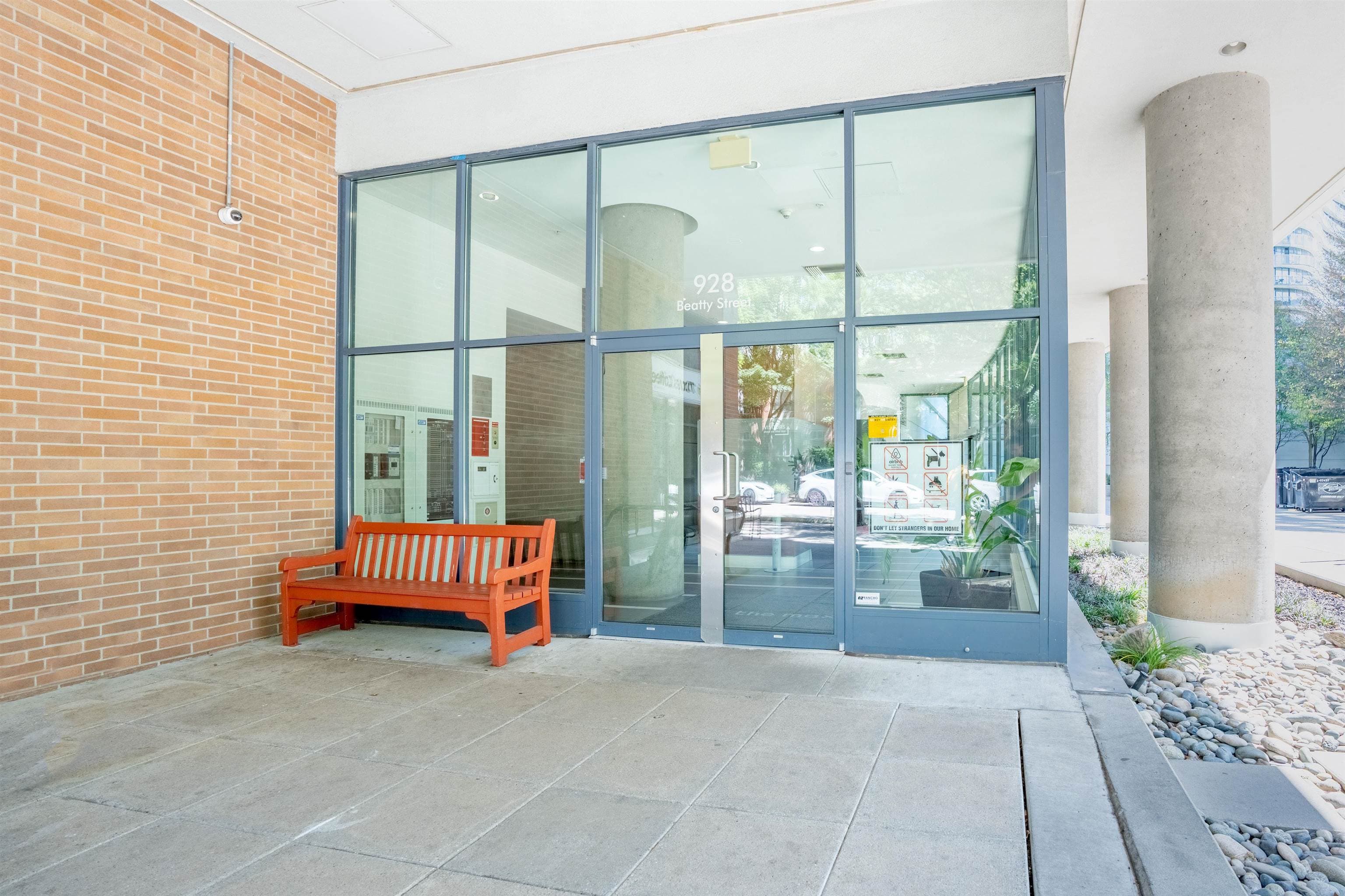 2911 - 928 Beatty Street, Vancouver, V6Z 3G6 — photo 2