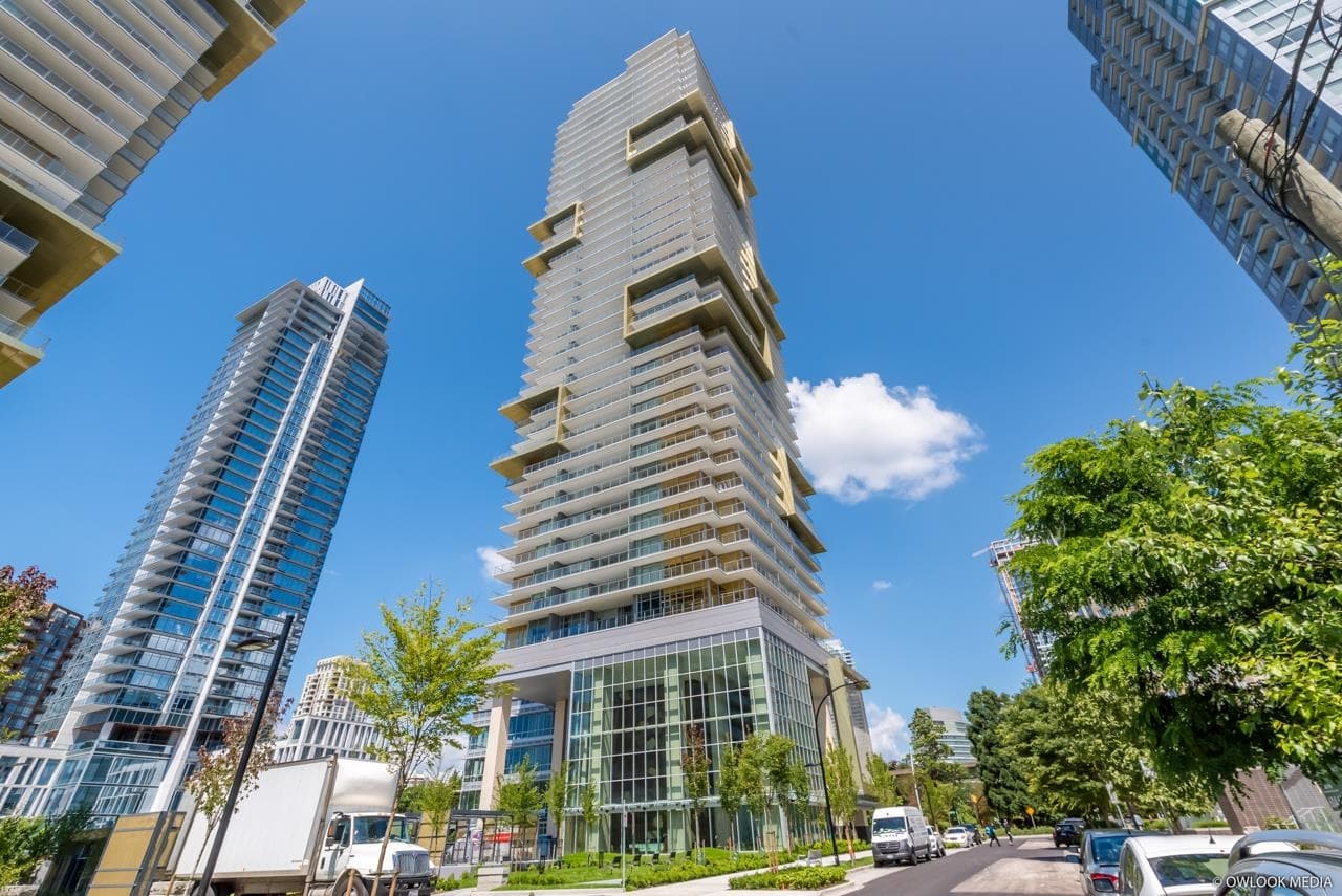 3805 - 6383 Mckay Avenue, Burnaby, V5H 0H8 — photo 1