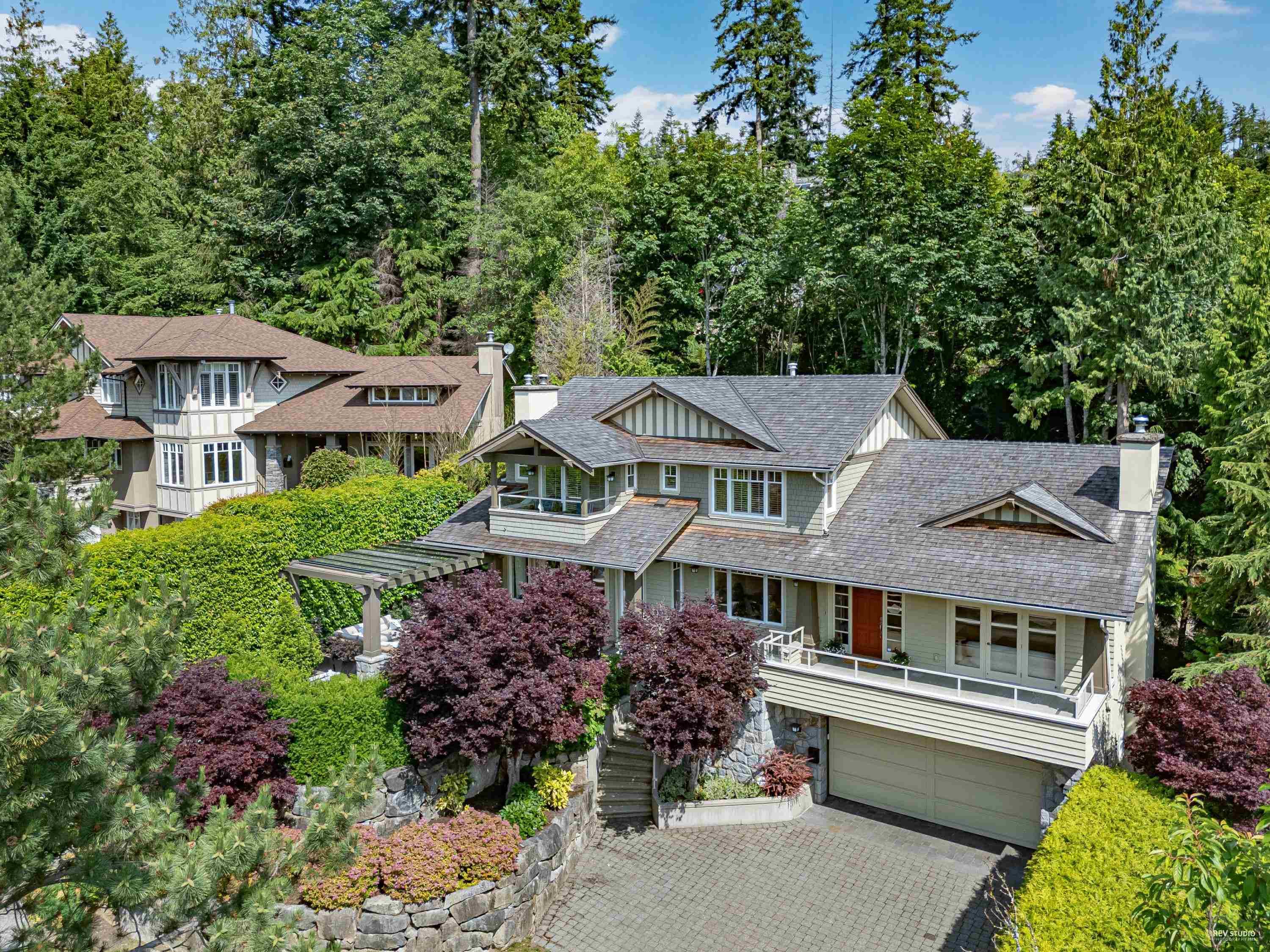 4513 Caulfeild Lane, West Vancouver, V7W 3J6 — photo 2