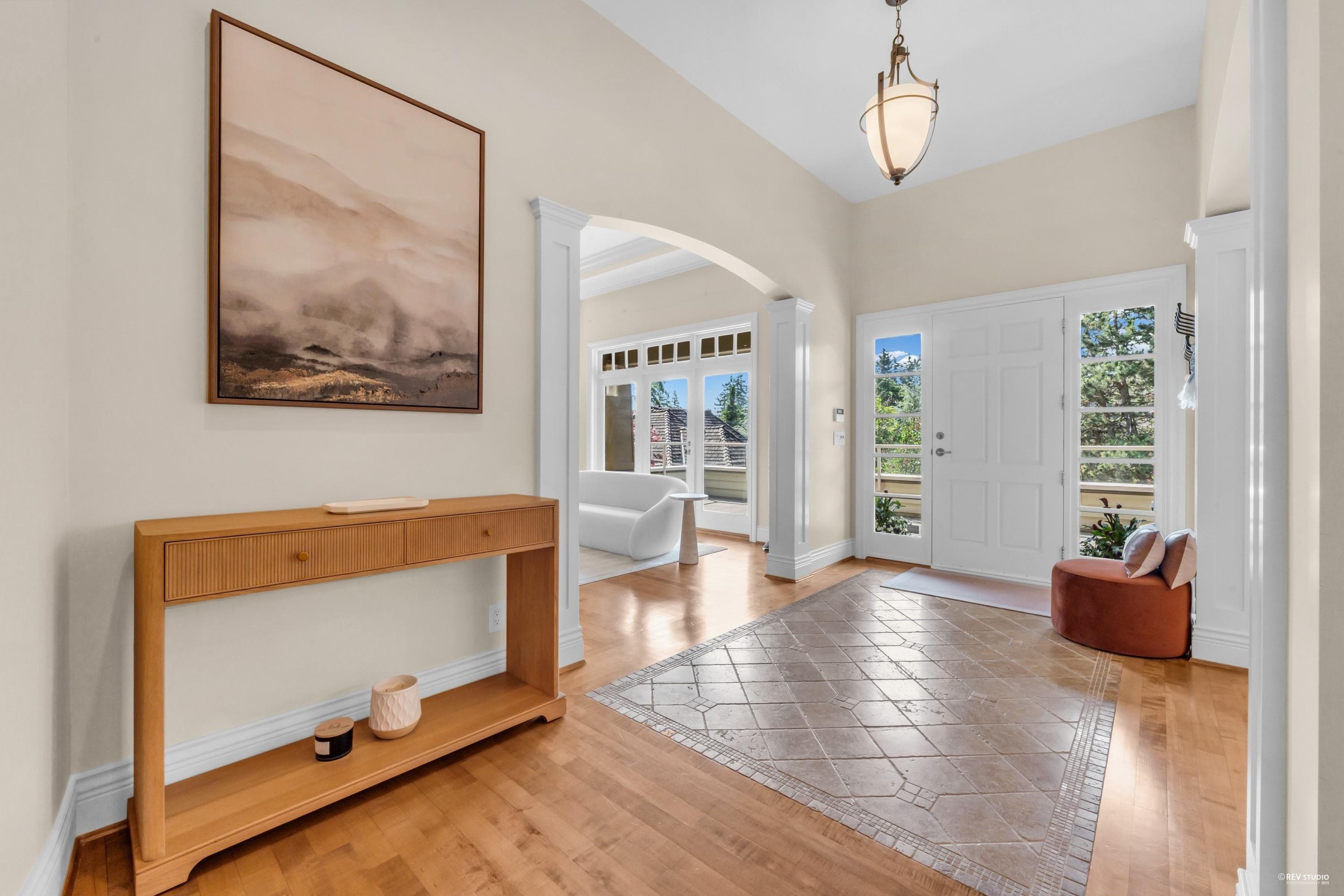 4513 Caulfeild Lane, West Vancouver, V7W 3J6 — photo 4