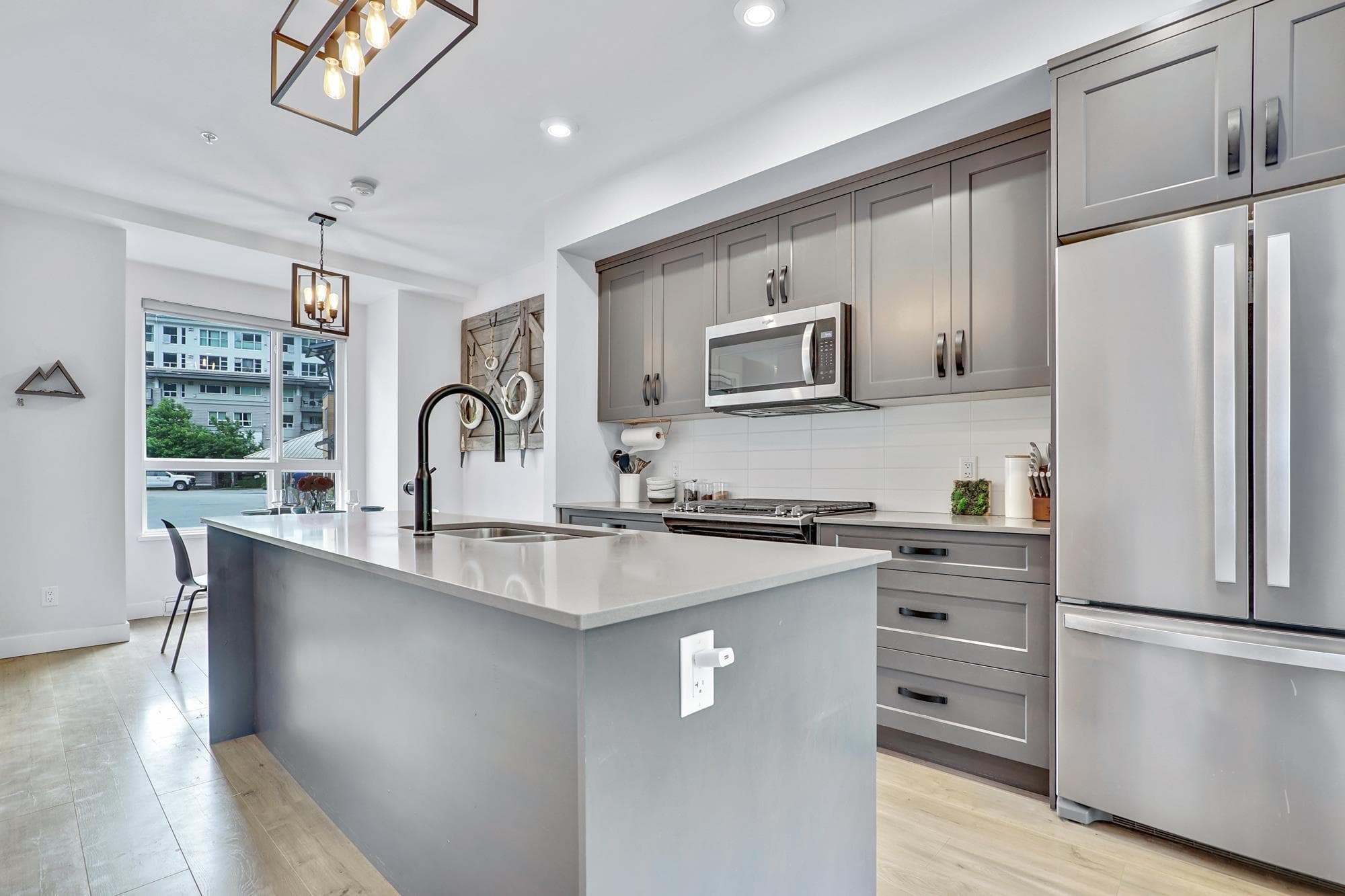 53 - 1188 Main Street, Squamish, V8B 0Z3 — photo 3