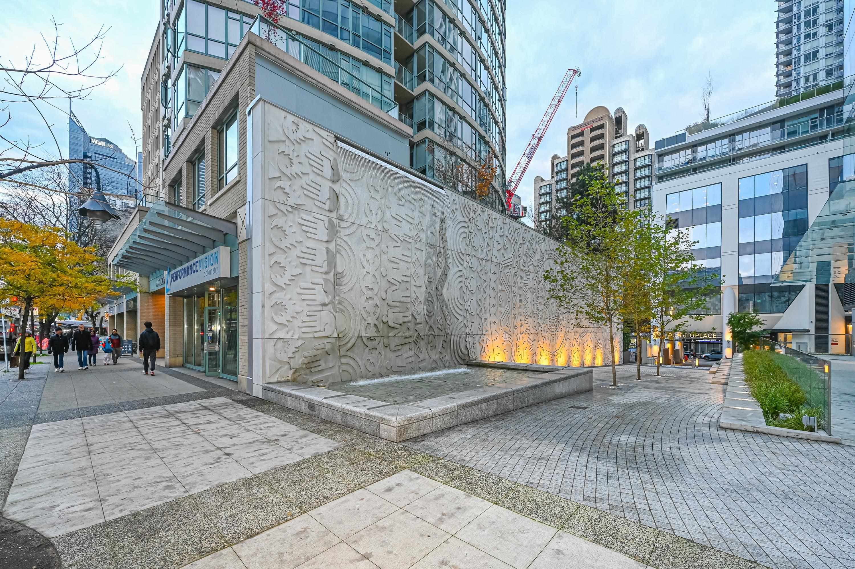 1207 - 1238 Burrard Street, Vancouver, V6Z 3E1 — photo 2